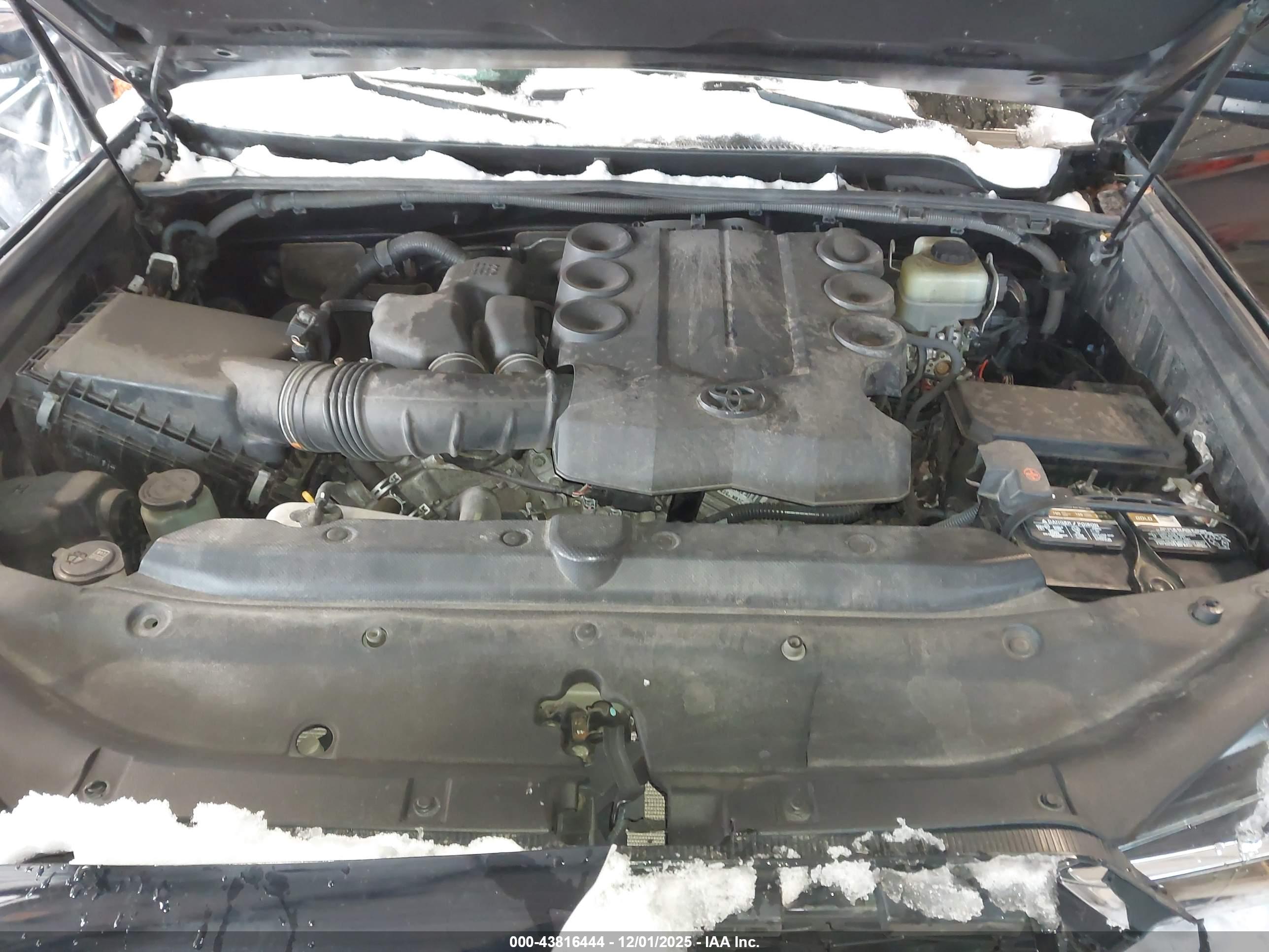 TOYOTA 4RUNNER image 10