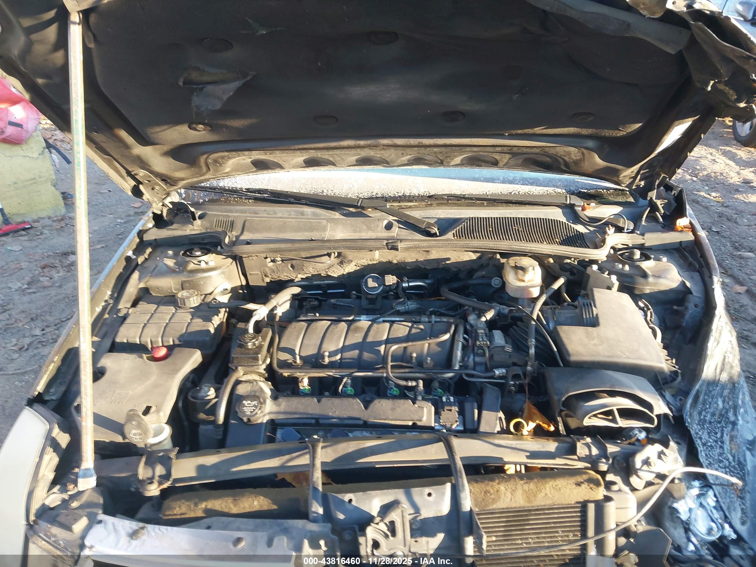 CADILLAC DTS image 10