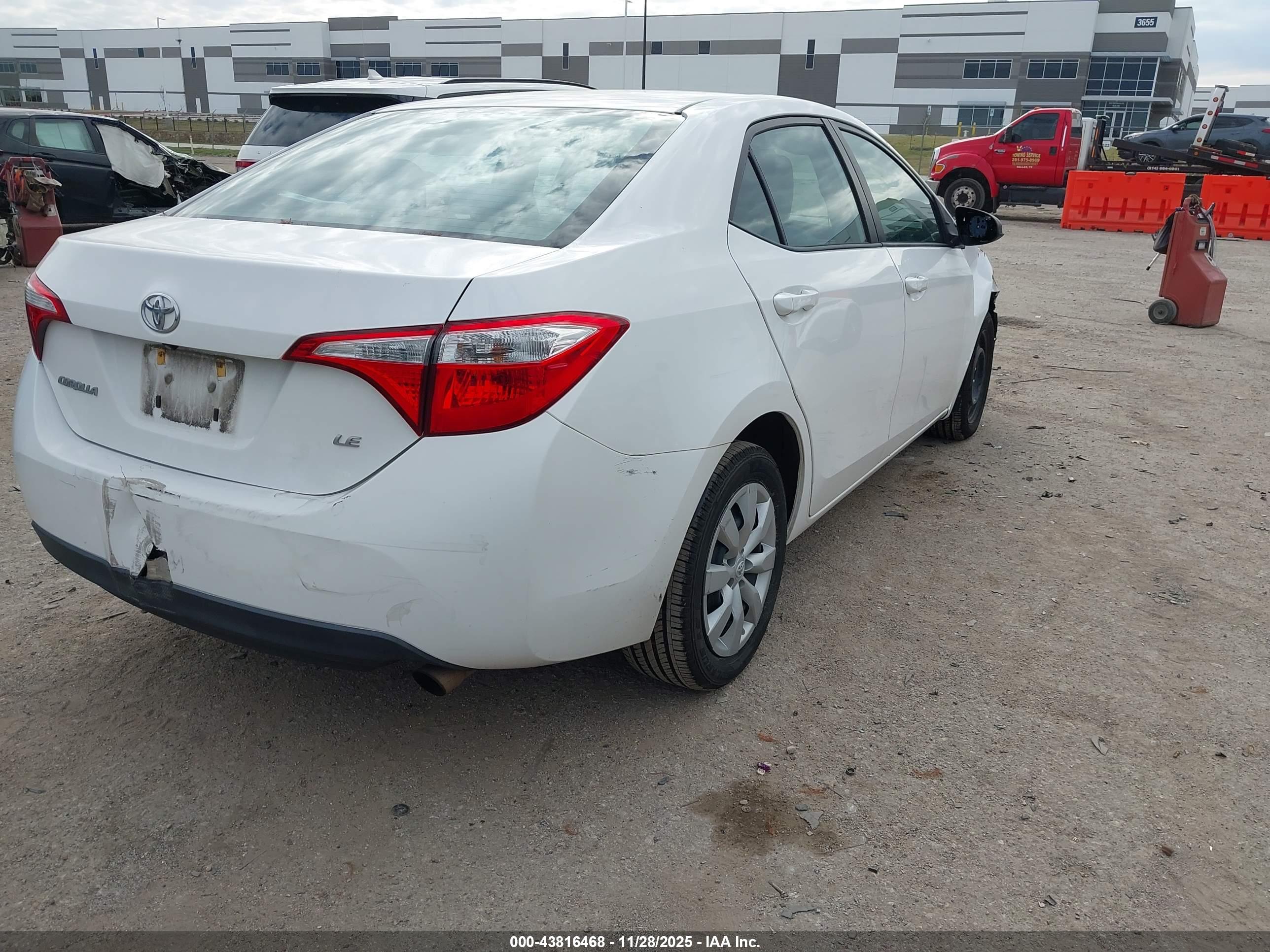 TOYOTA COROLLA image 4