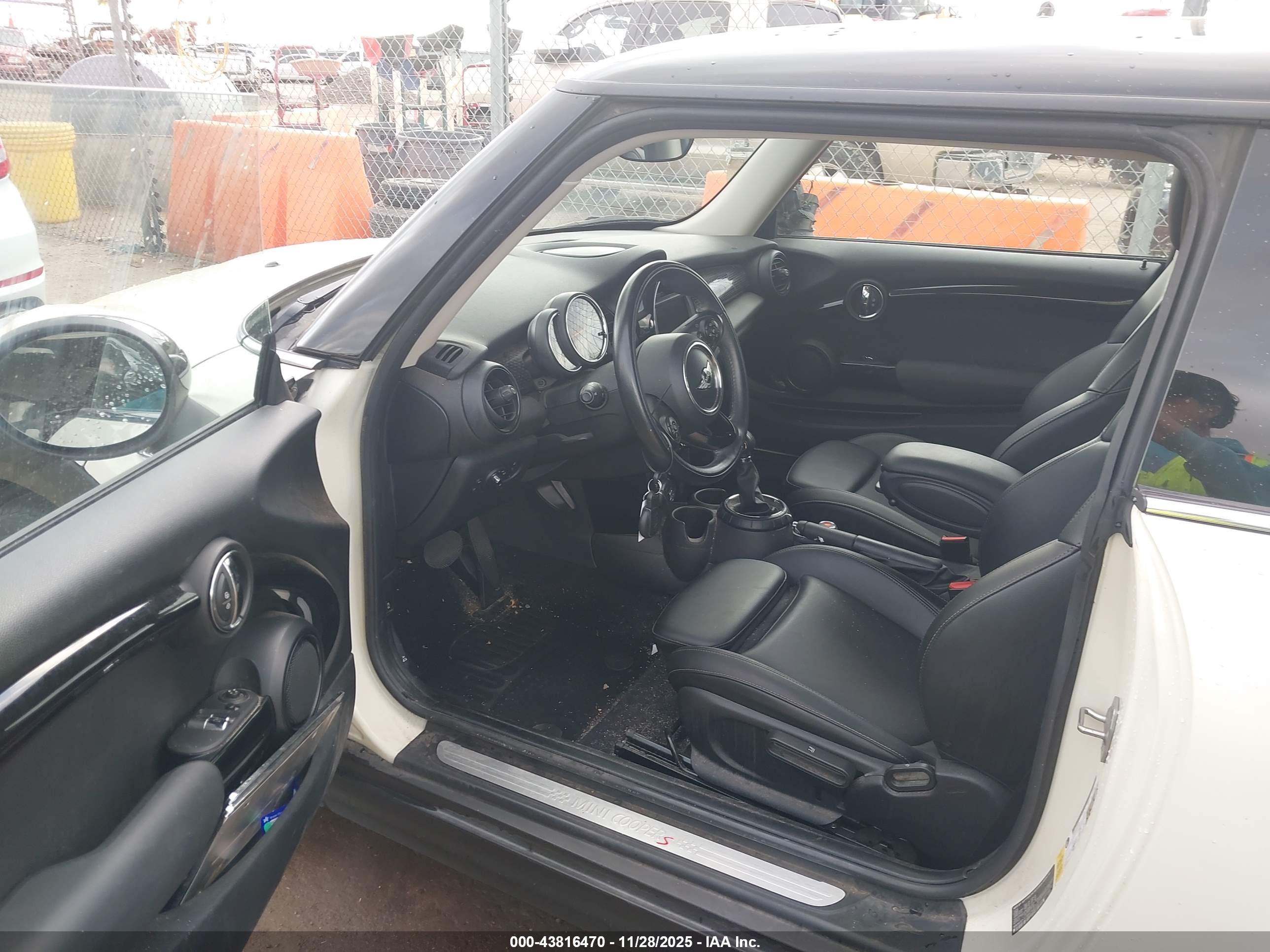 MINI HARDTOP image 5