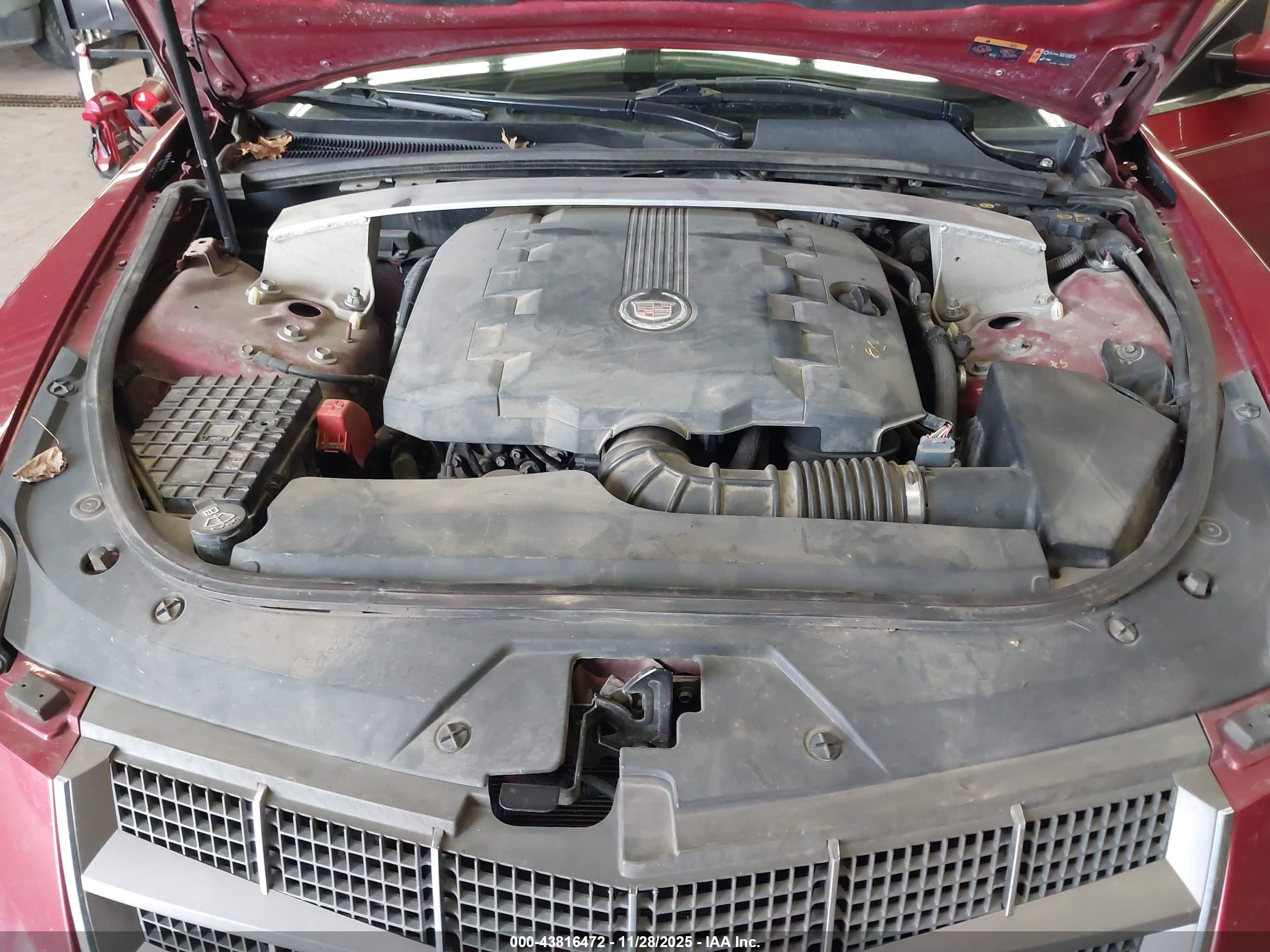 CADILLAC CTS image 10