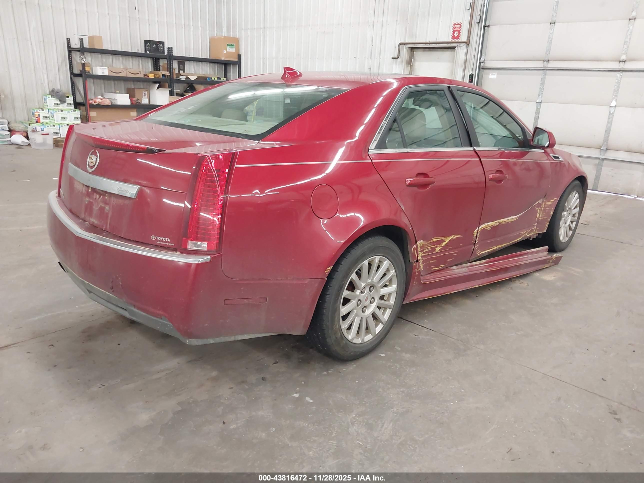 CADILLAC CTS image 4