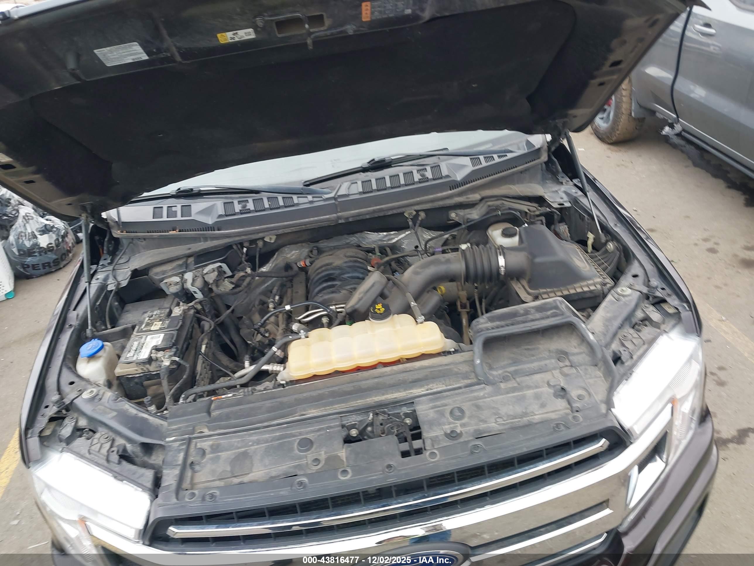 FORD F-150 image 10