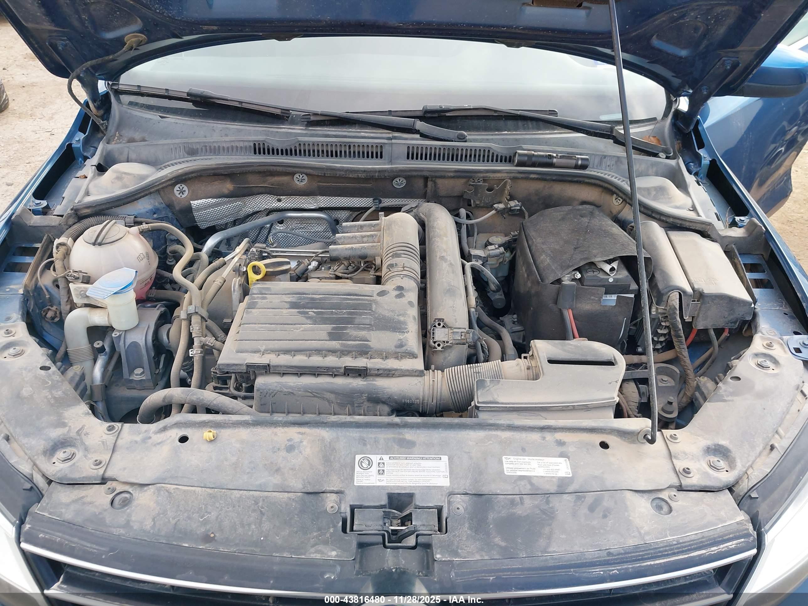 VOLKSWAGEN JETTA image 10