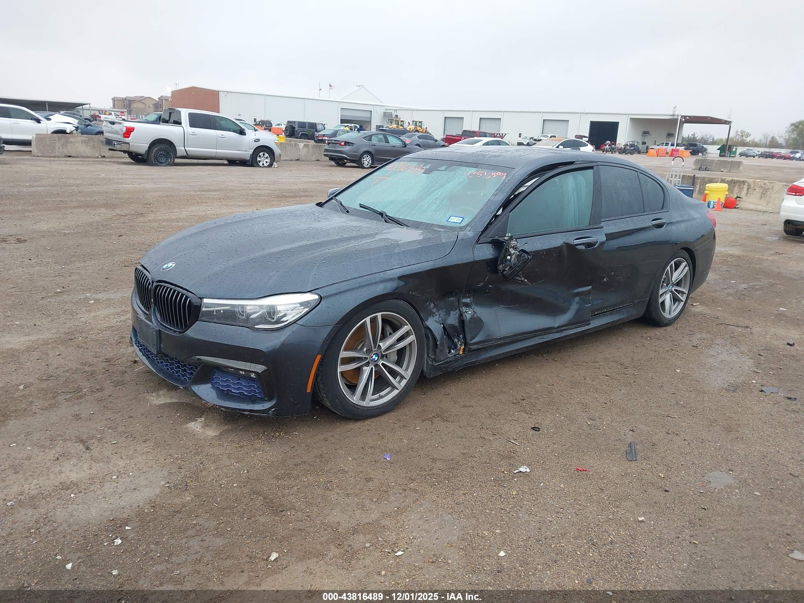 BMW 740I image 6