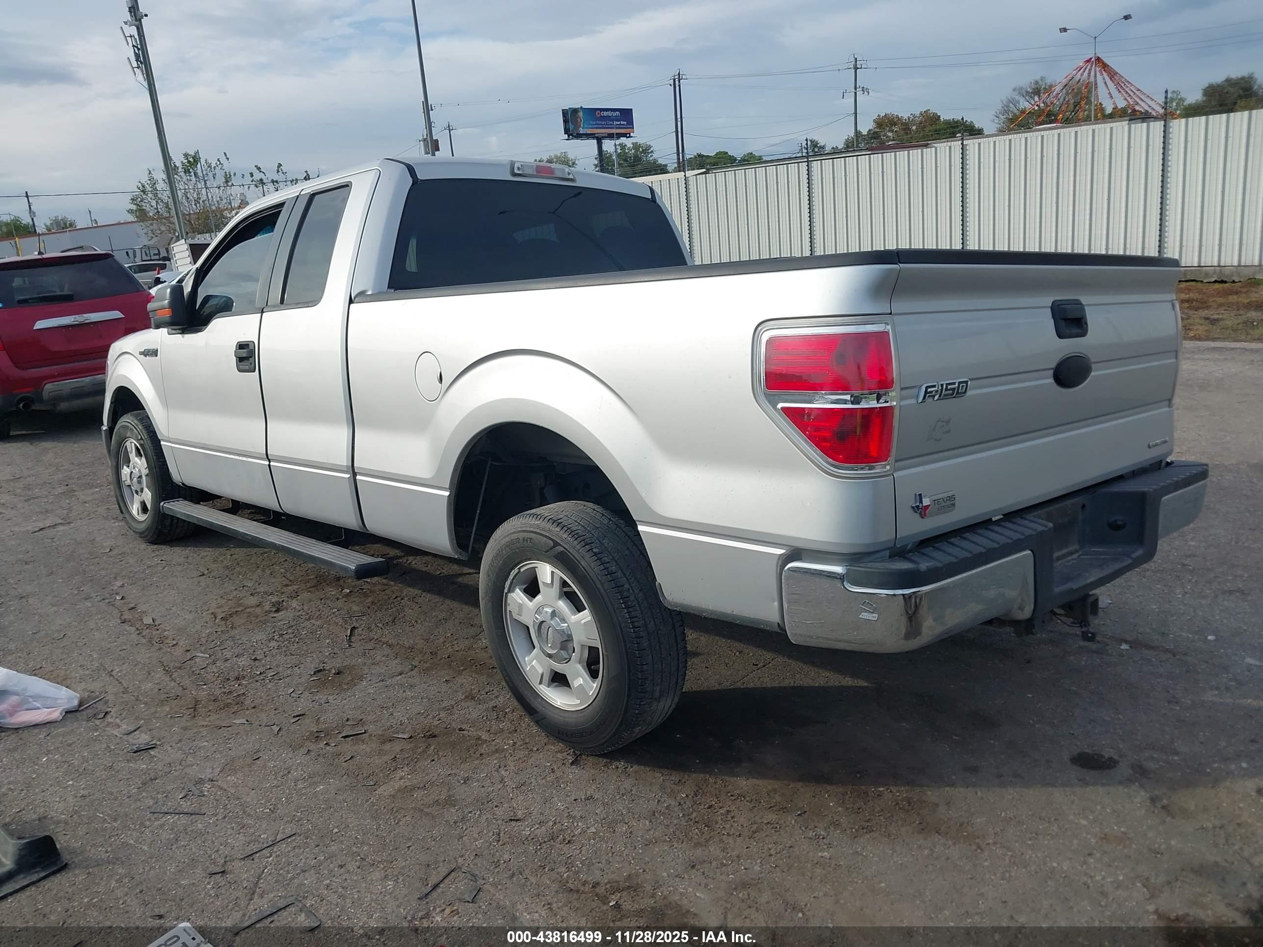 FORD F-150 image 3