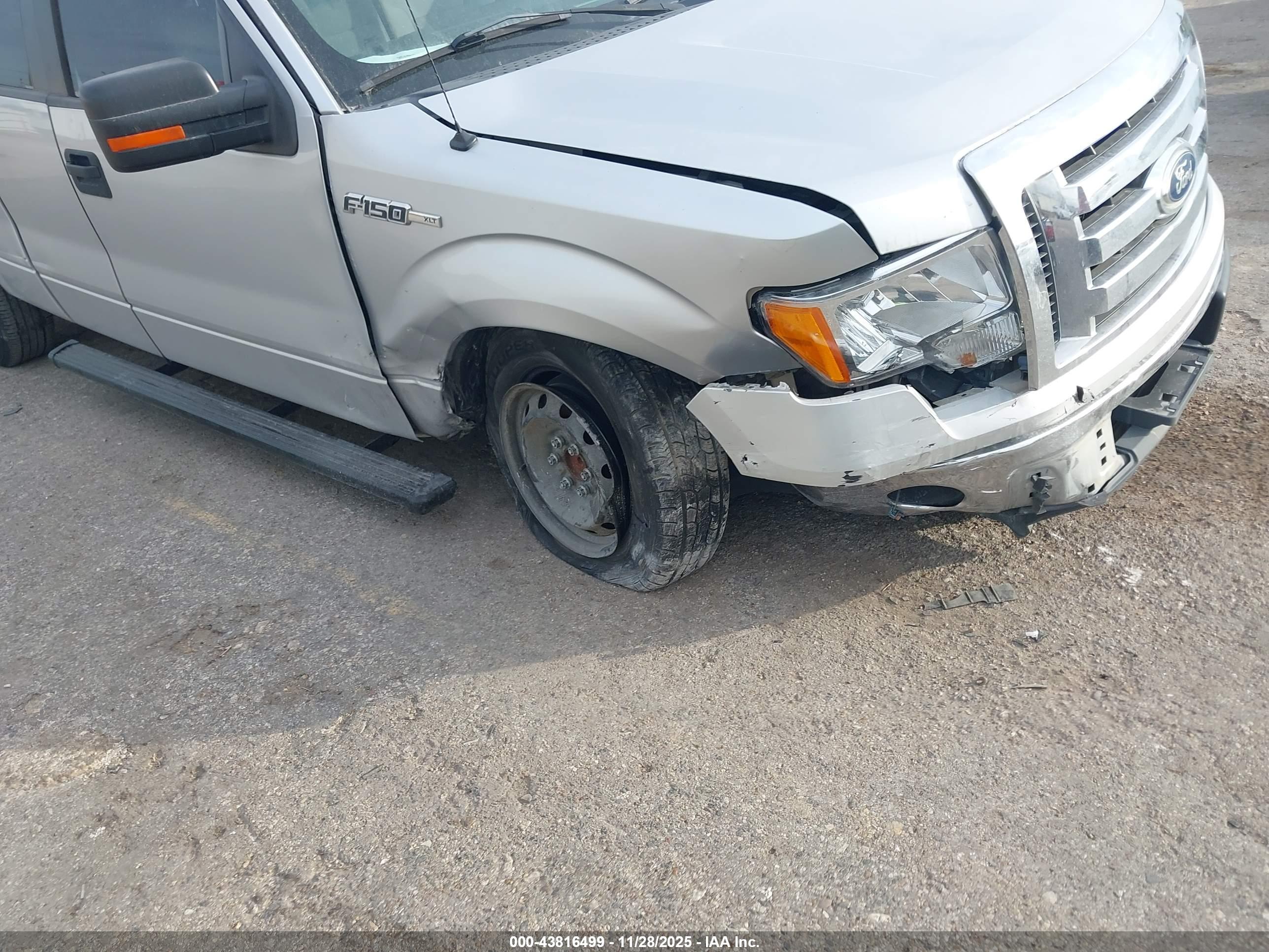 FORD F-150 image 6