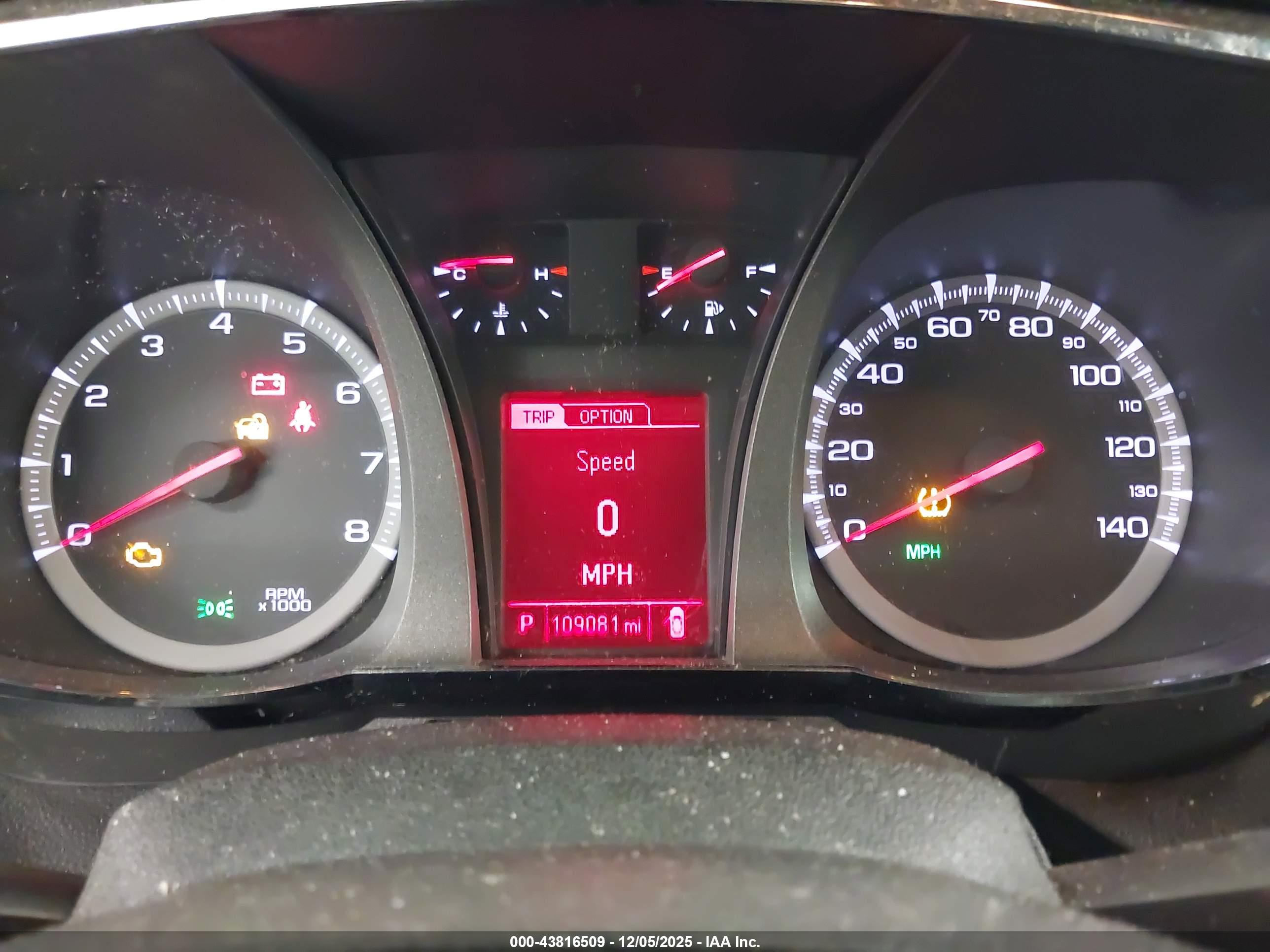 GMC TERRAIN image 7
