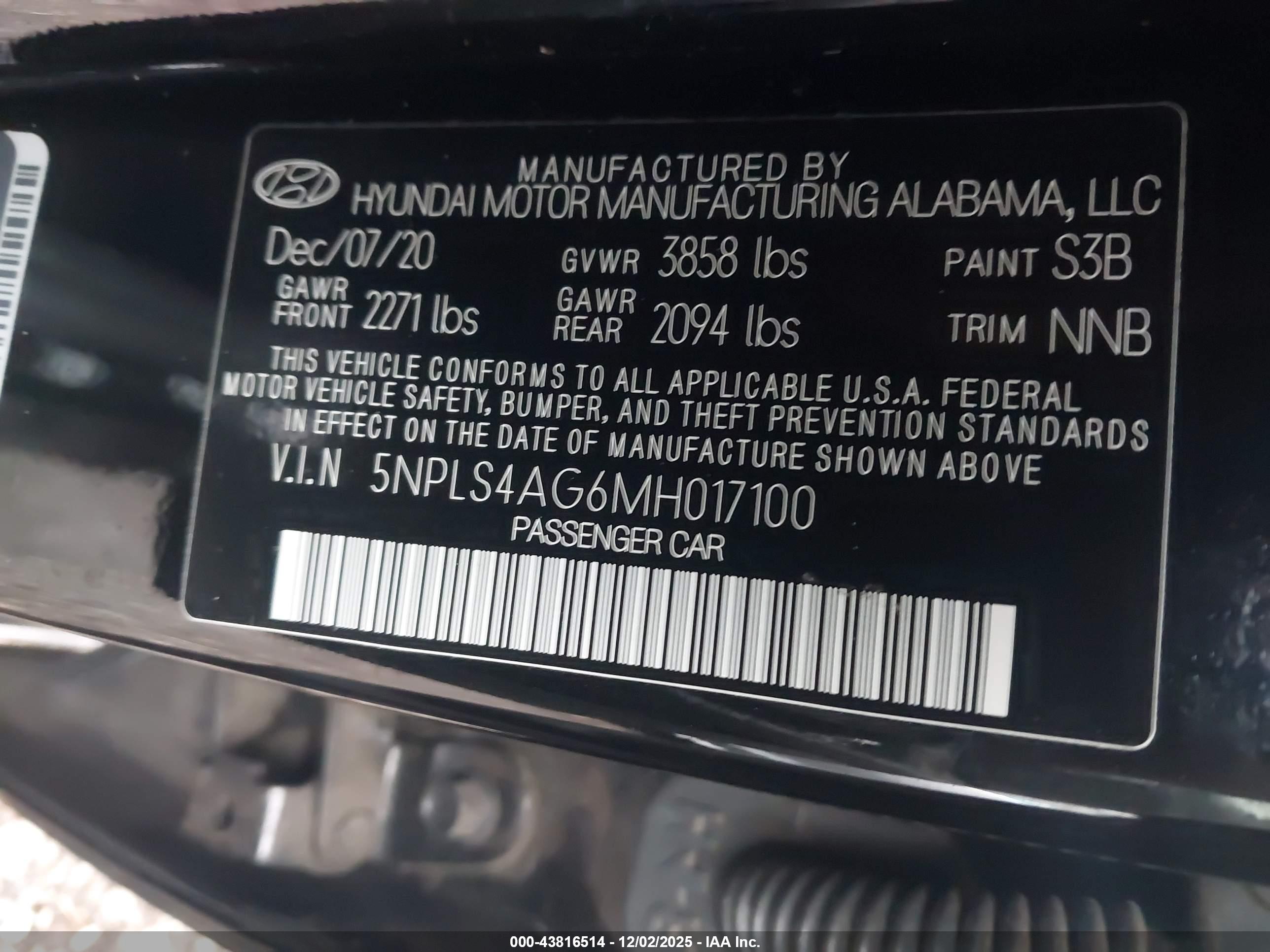 HYUNDAI ELANTRA image 9