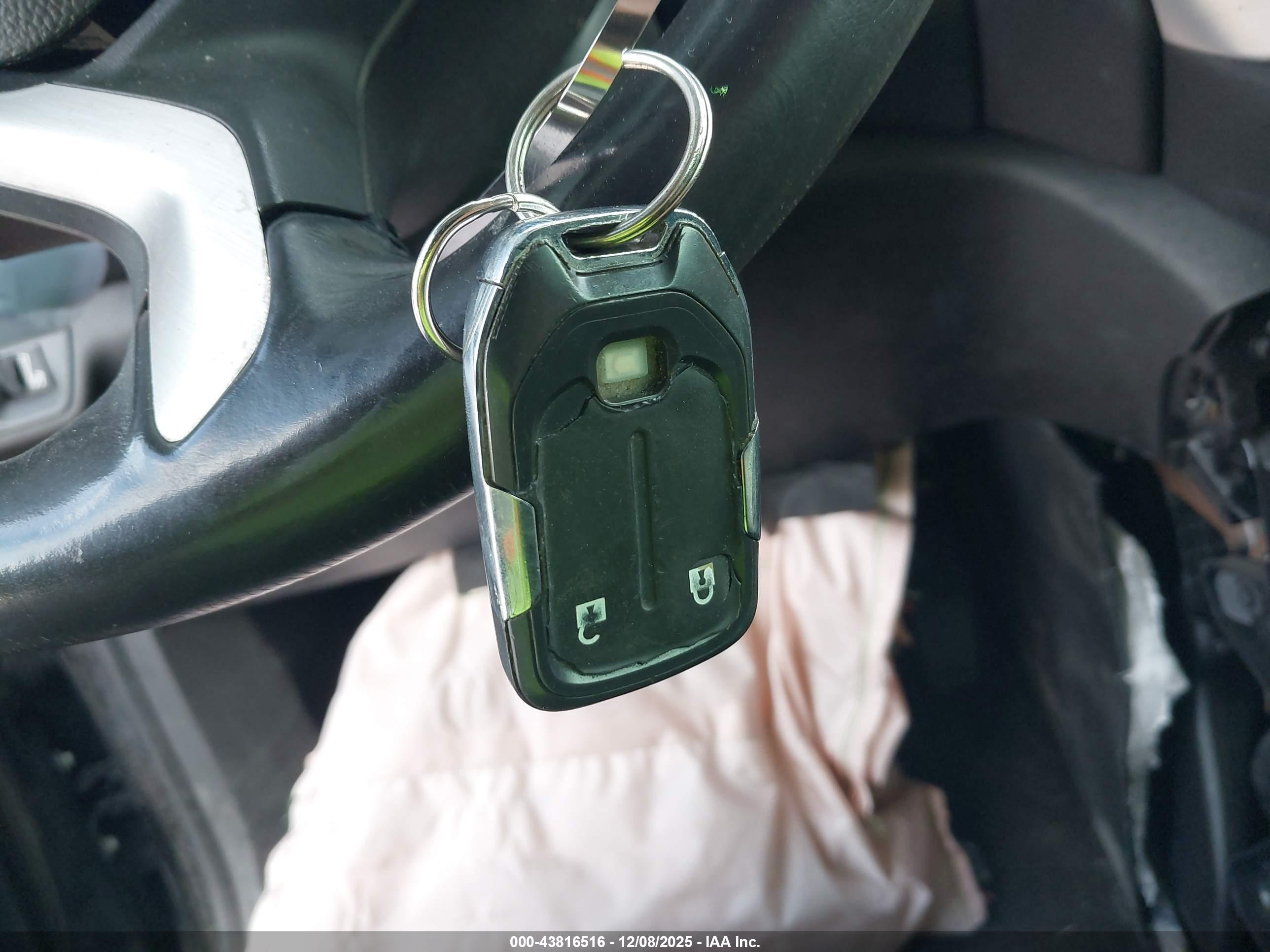 GMC ACADIA image 11
