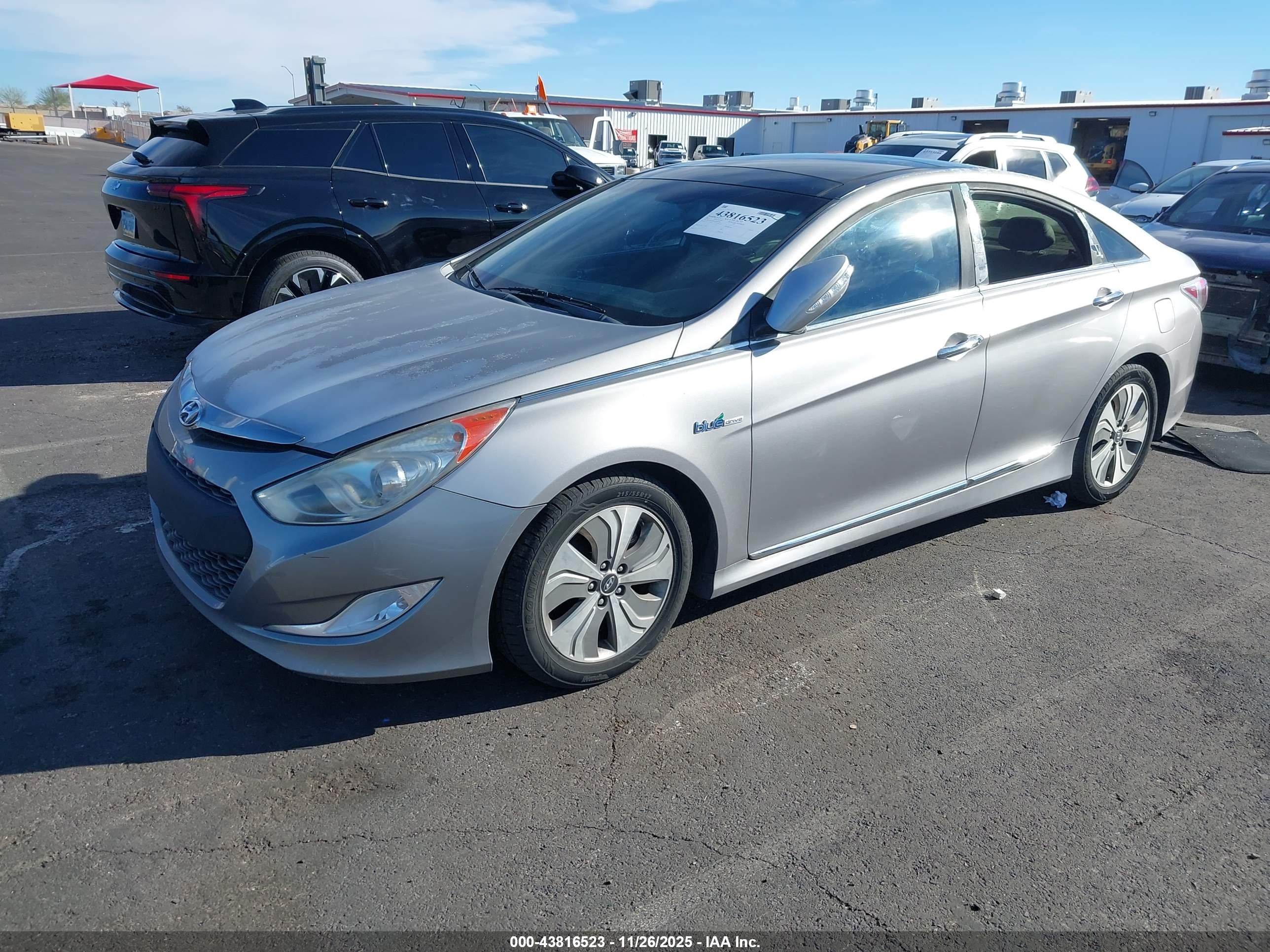 HYUNDAI SONATA image 6