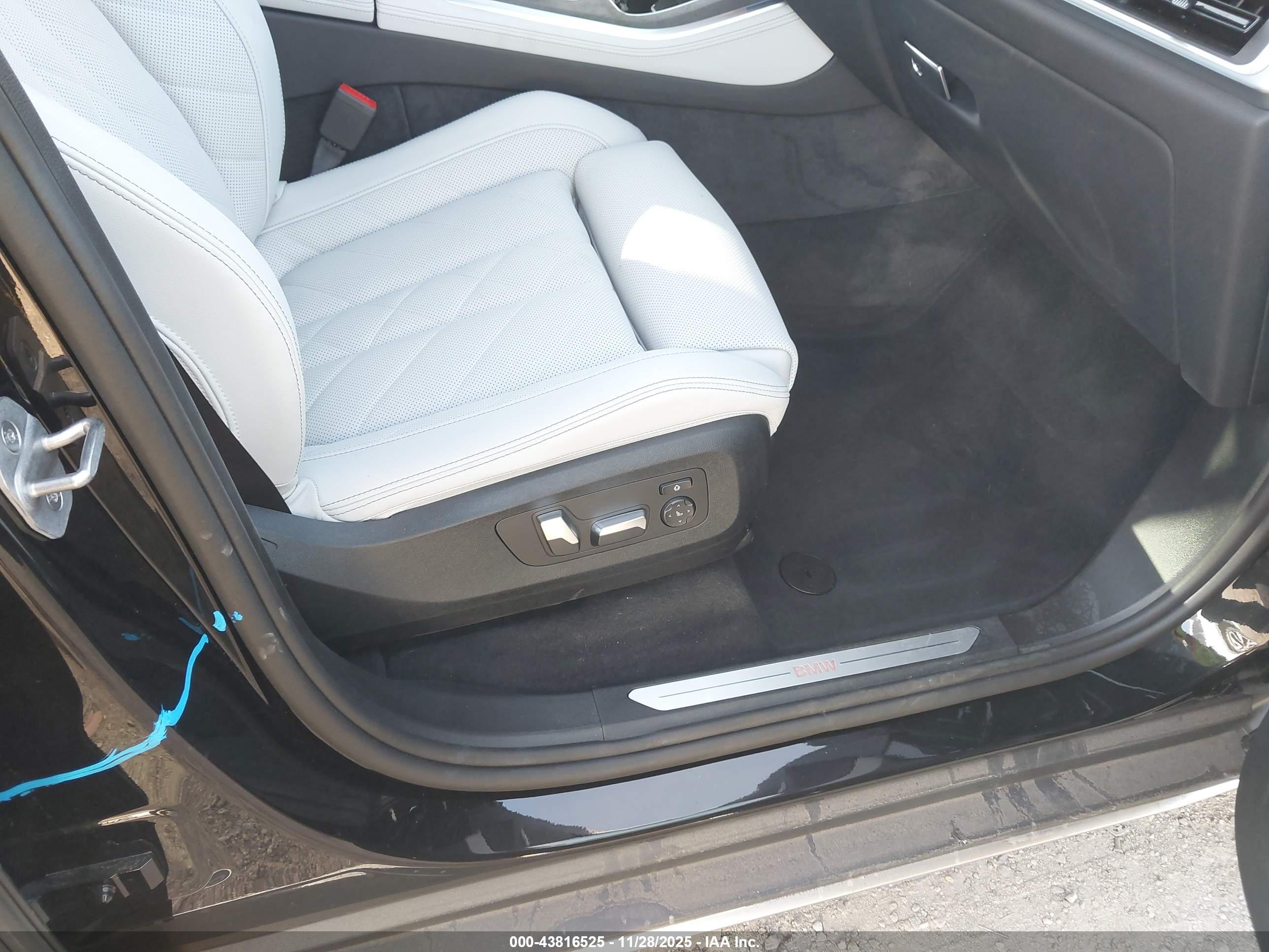 BMW X5 image 6