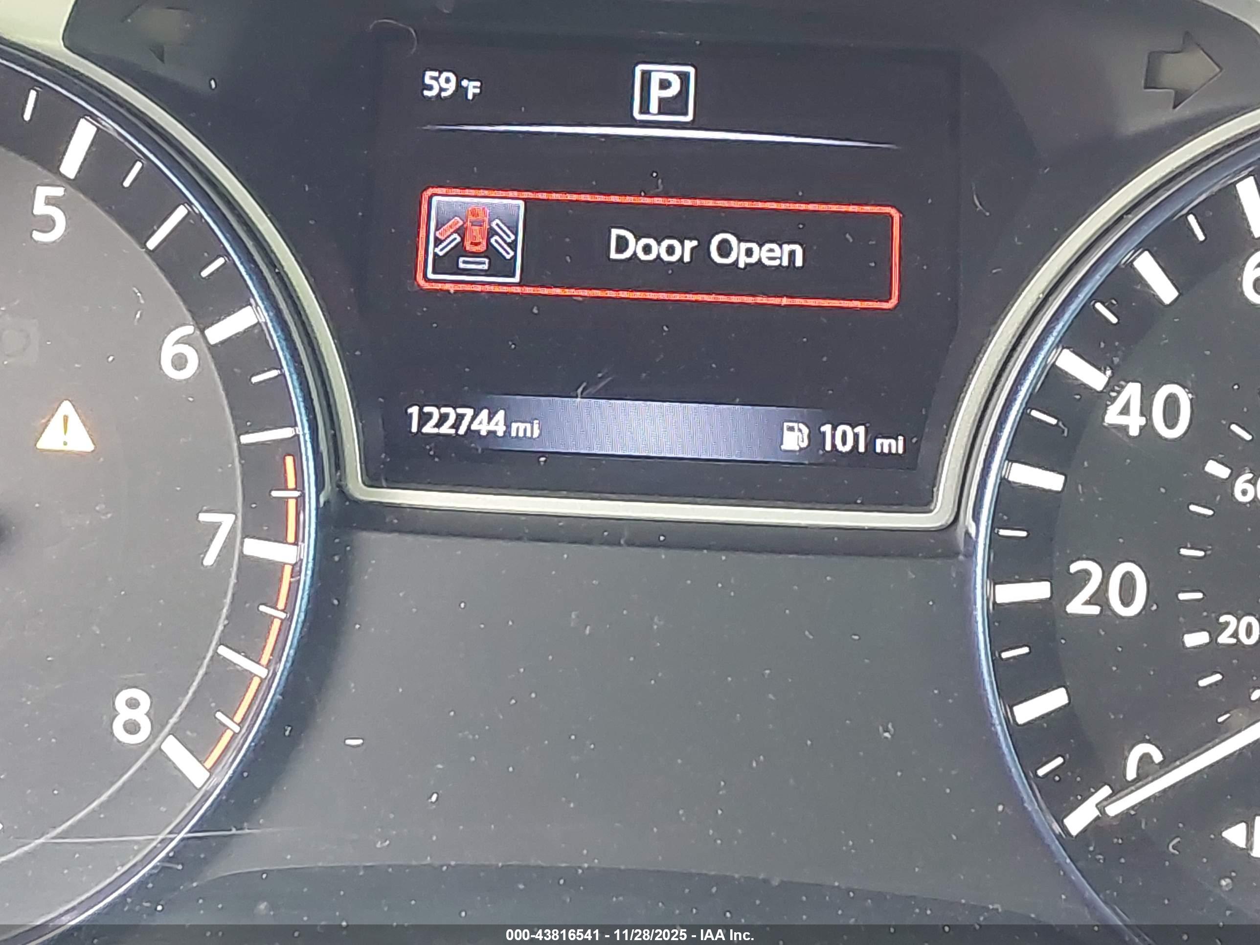 NISSAN ALTIMA image 7