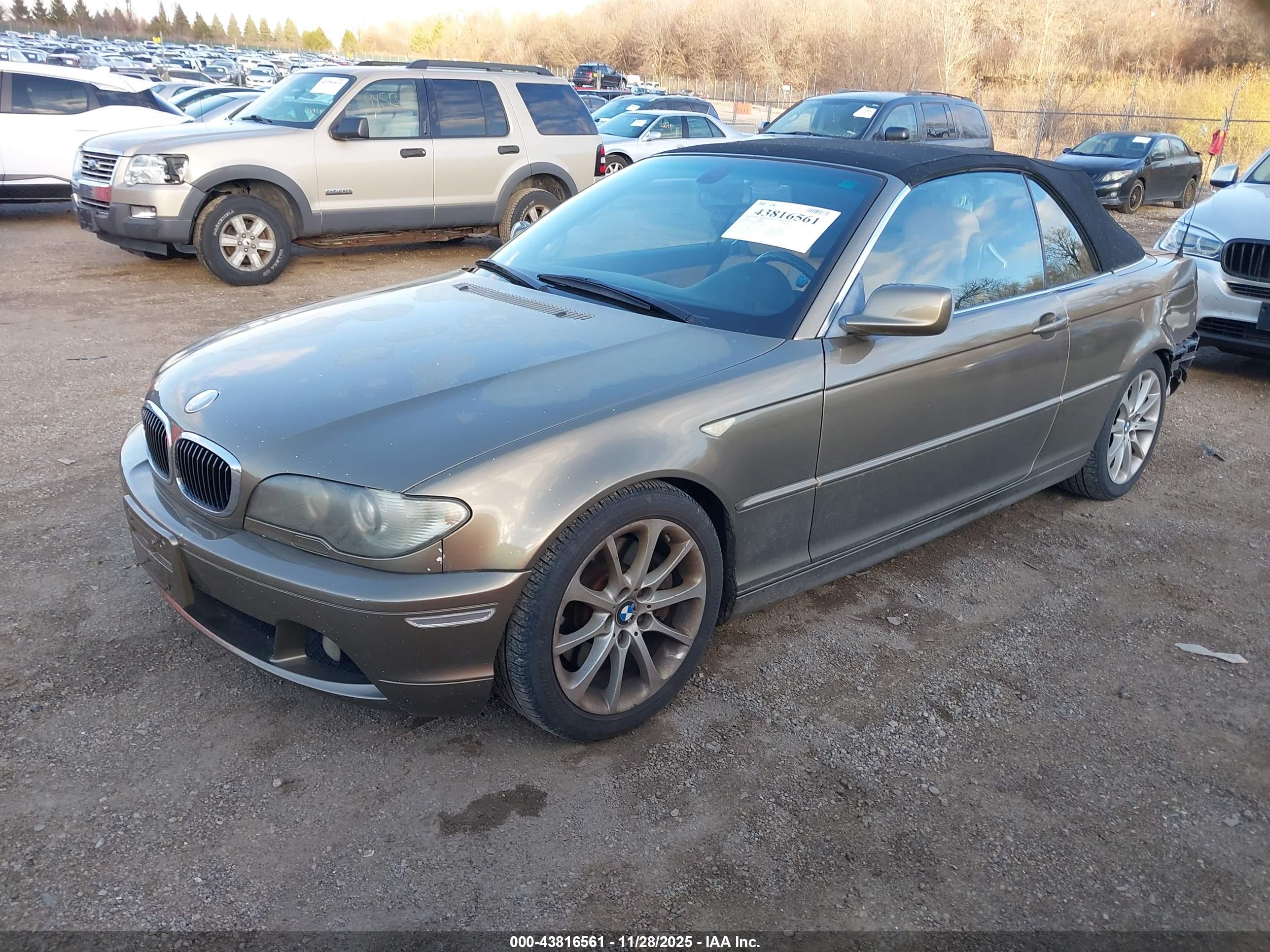 BMW 330CI image 2