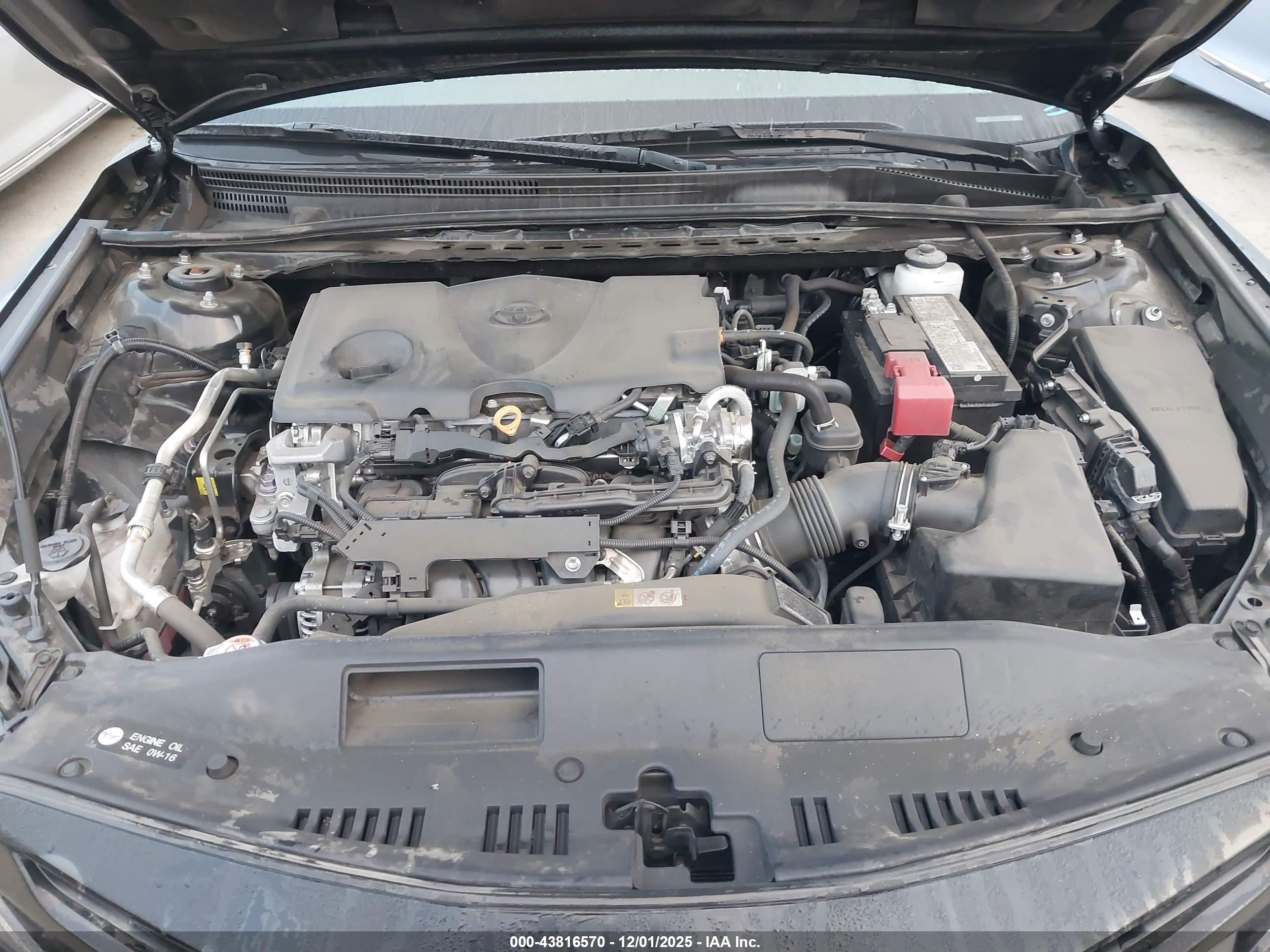 TOYOTA CAMRY image 10