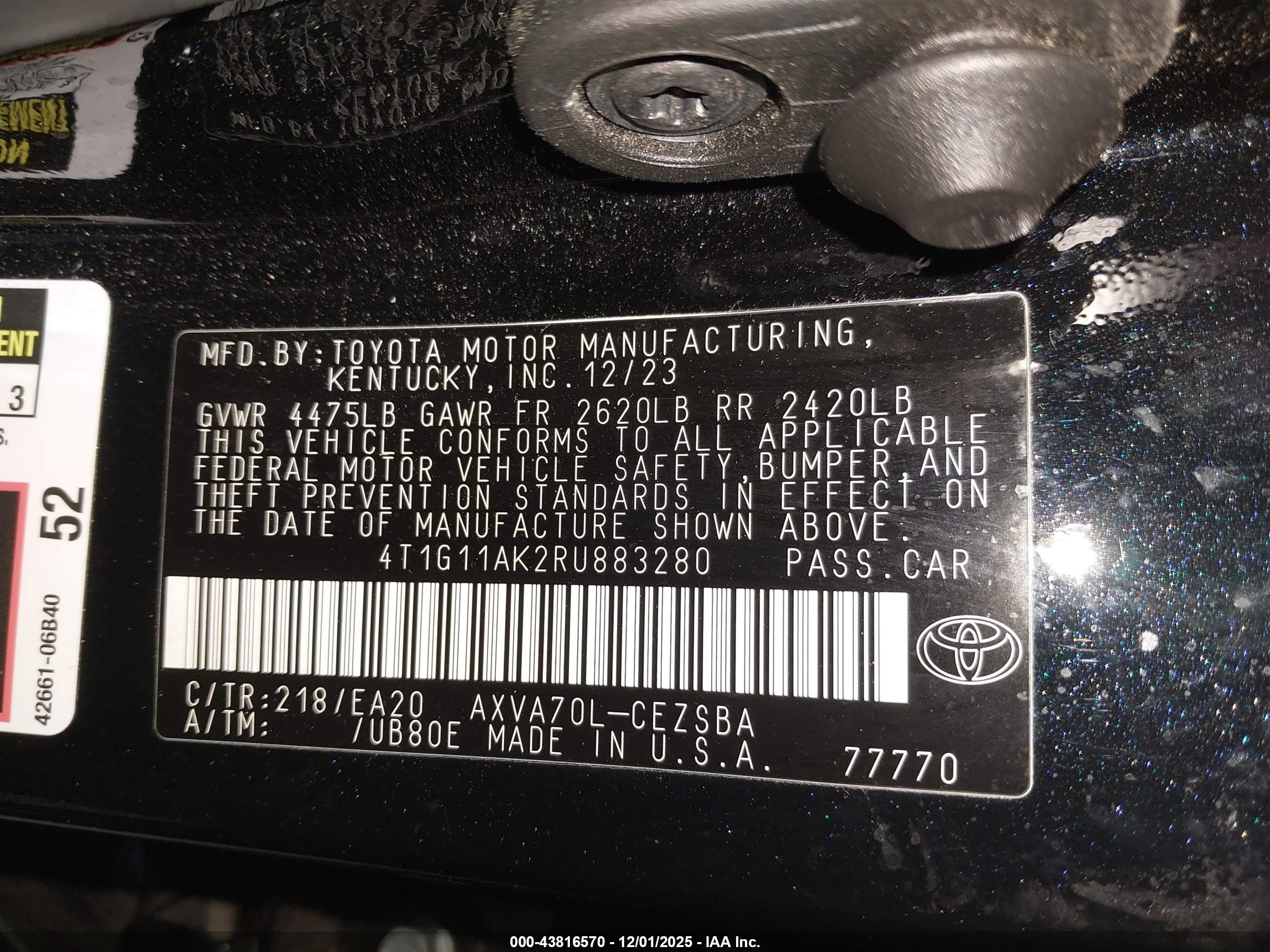 TOYOTA CAMRY image 9