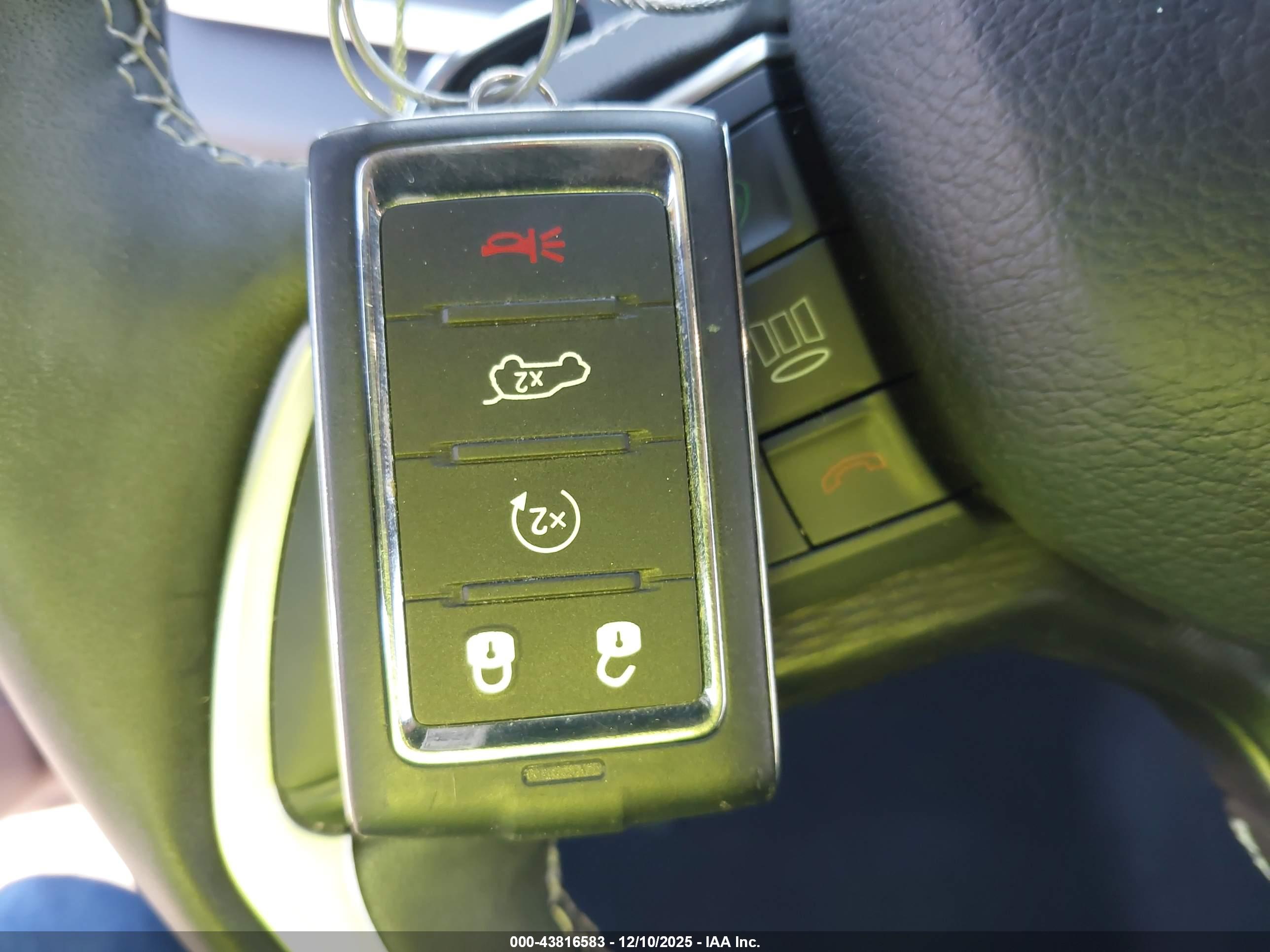 JEEP GRAND image 11