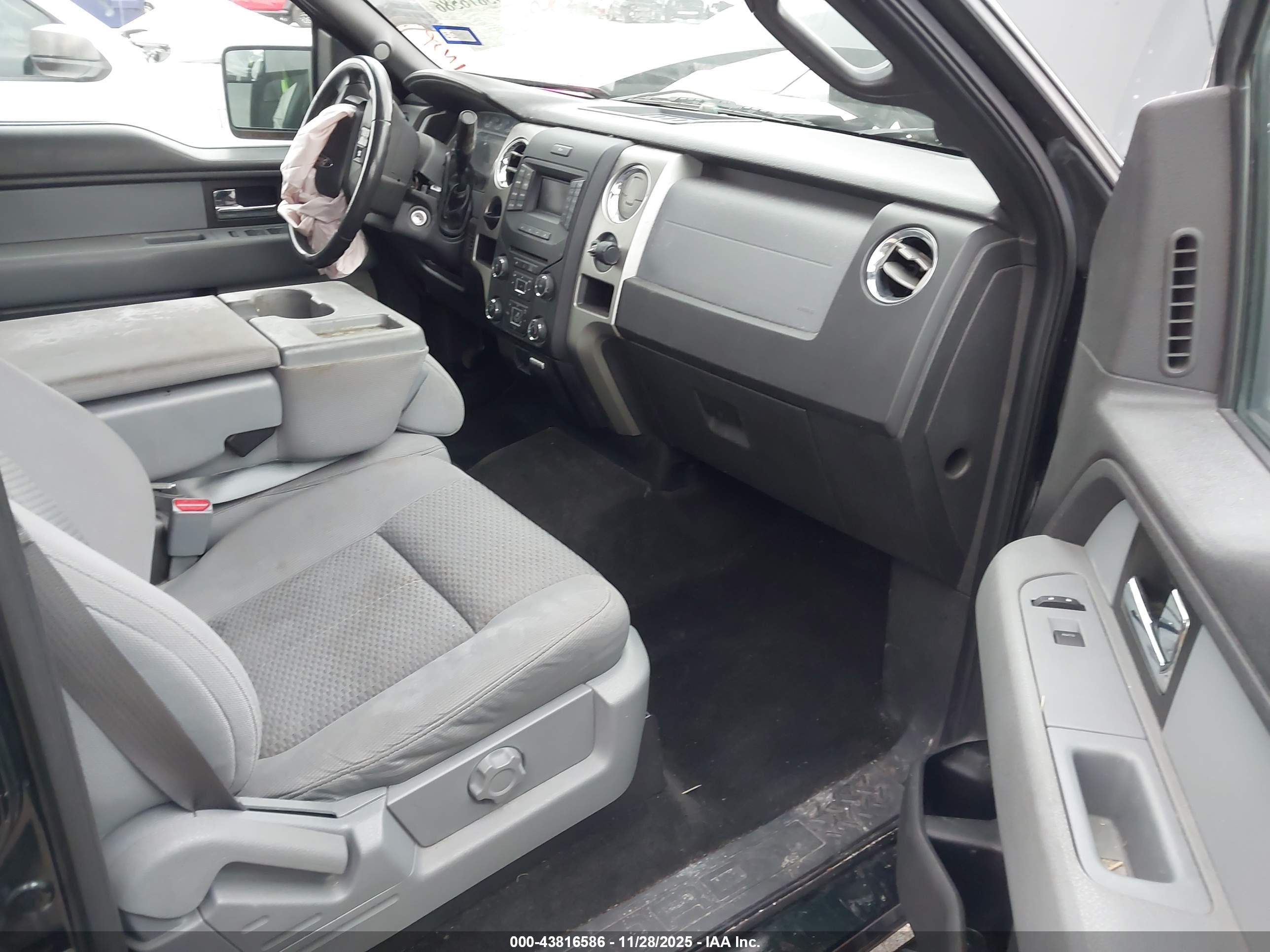 FORD F-150 image 5