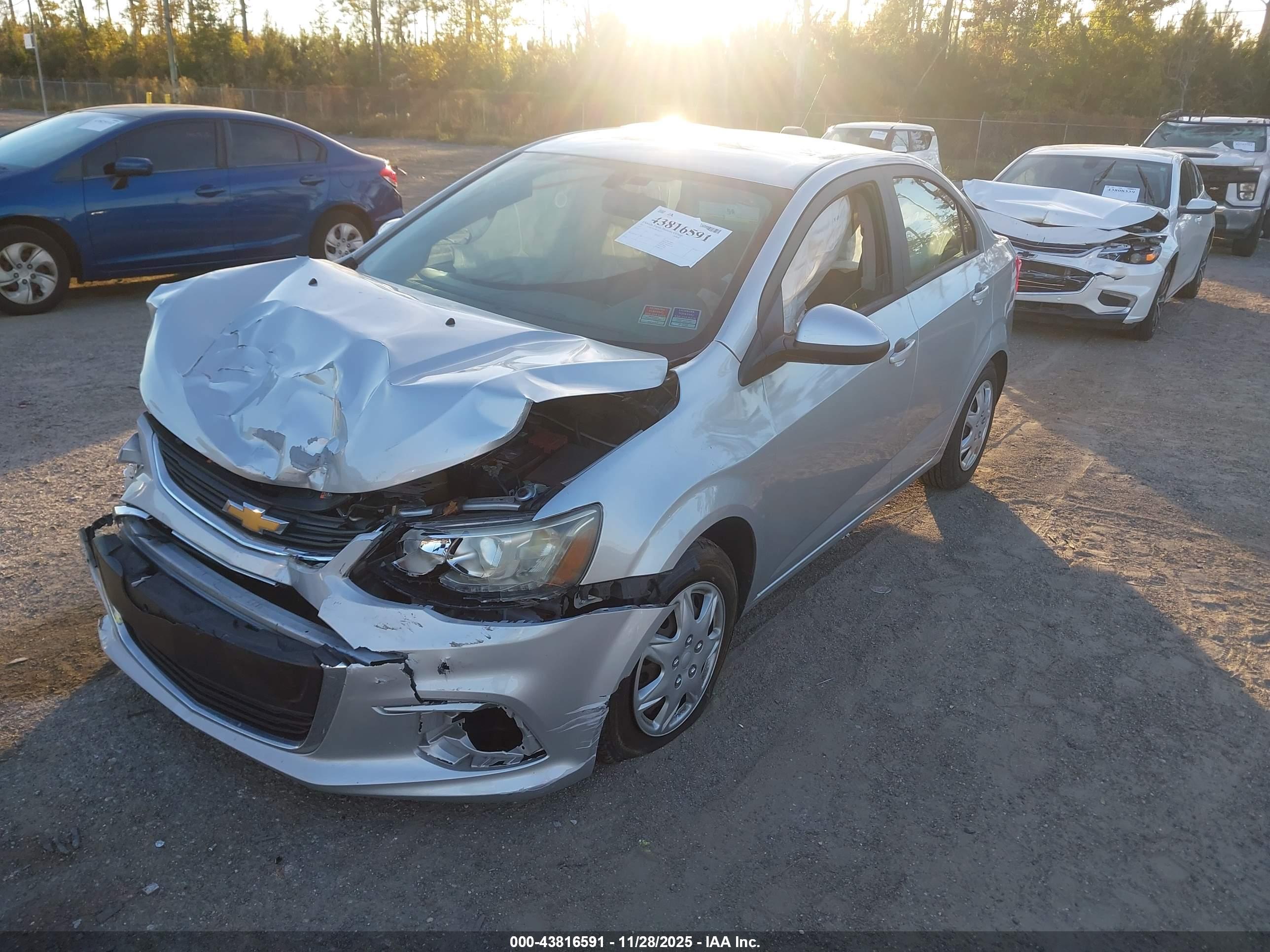 CHEVROLET SONIC image 2