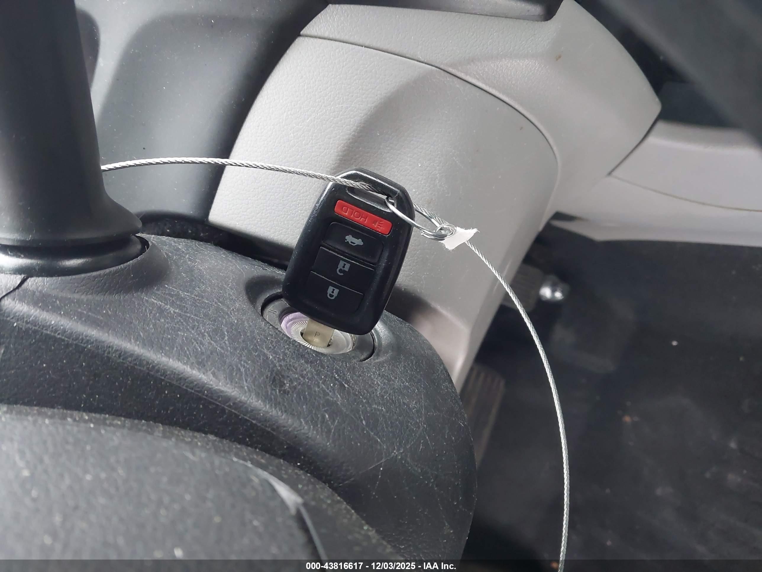 HONDA CIVIC image 11