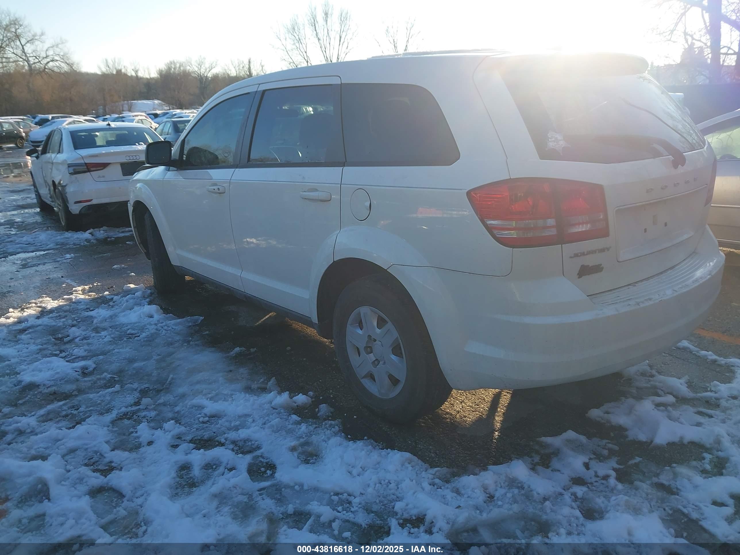 DODGE JOURNEY image 3