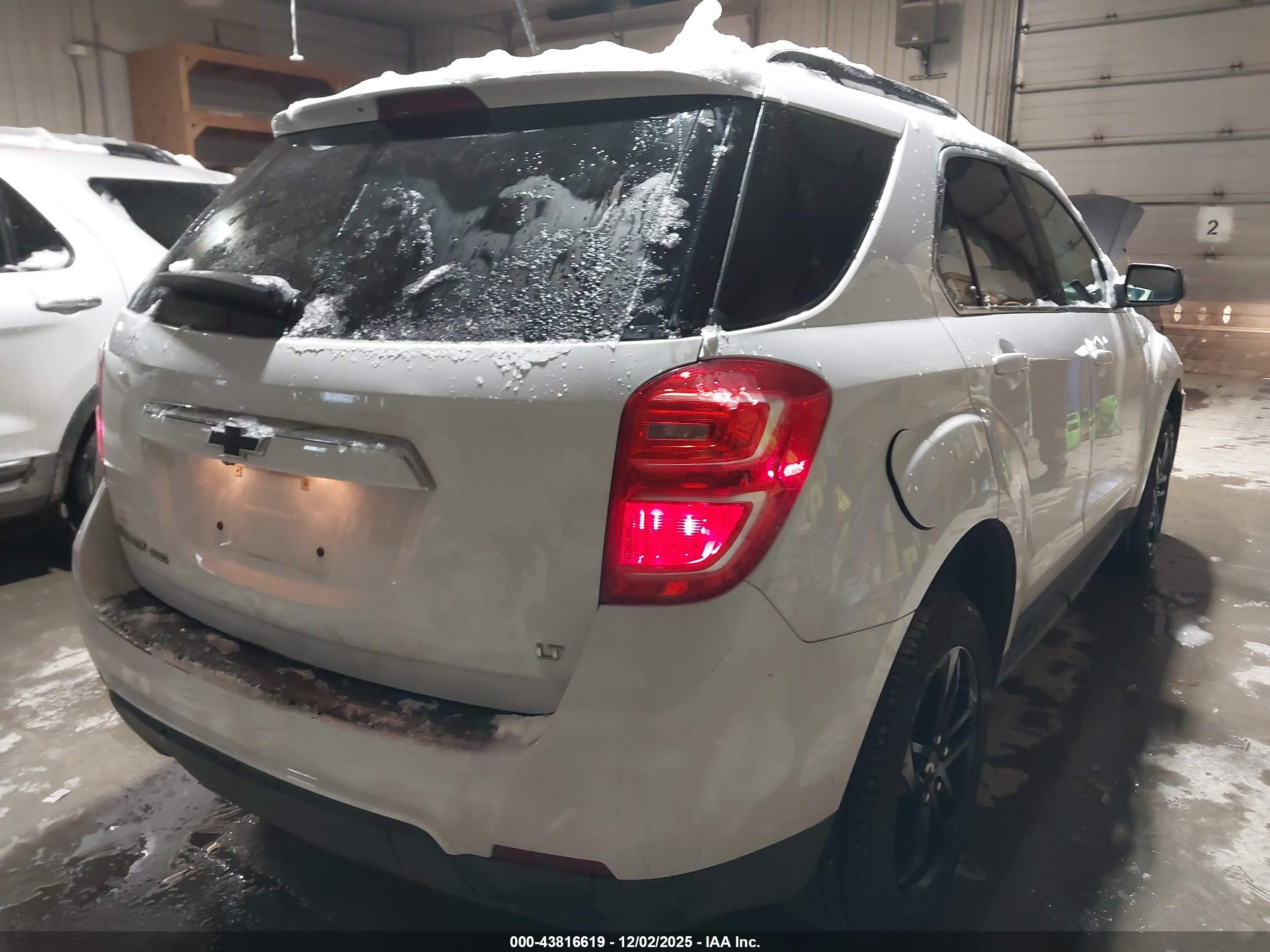 CHEVROLET EQUINOX image 4