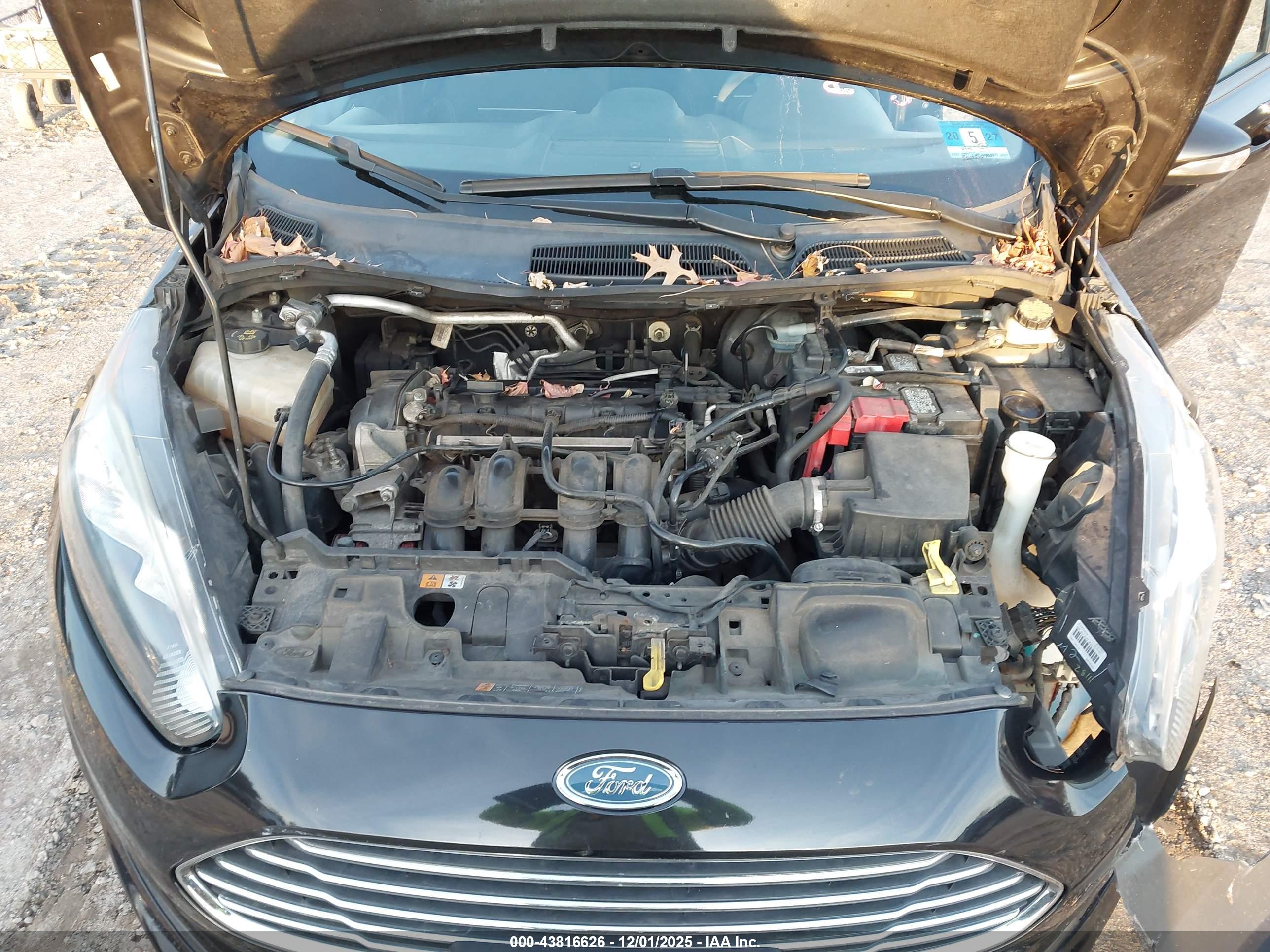FORD FIESTA image 10