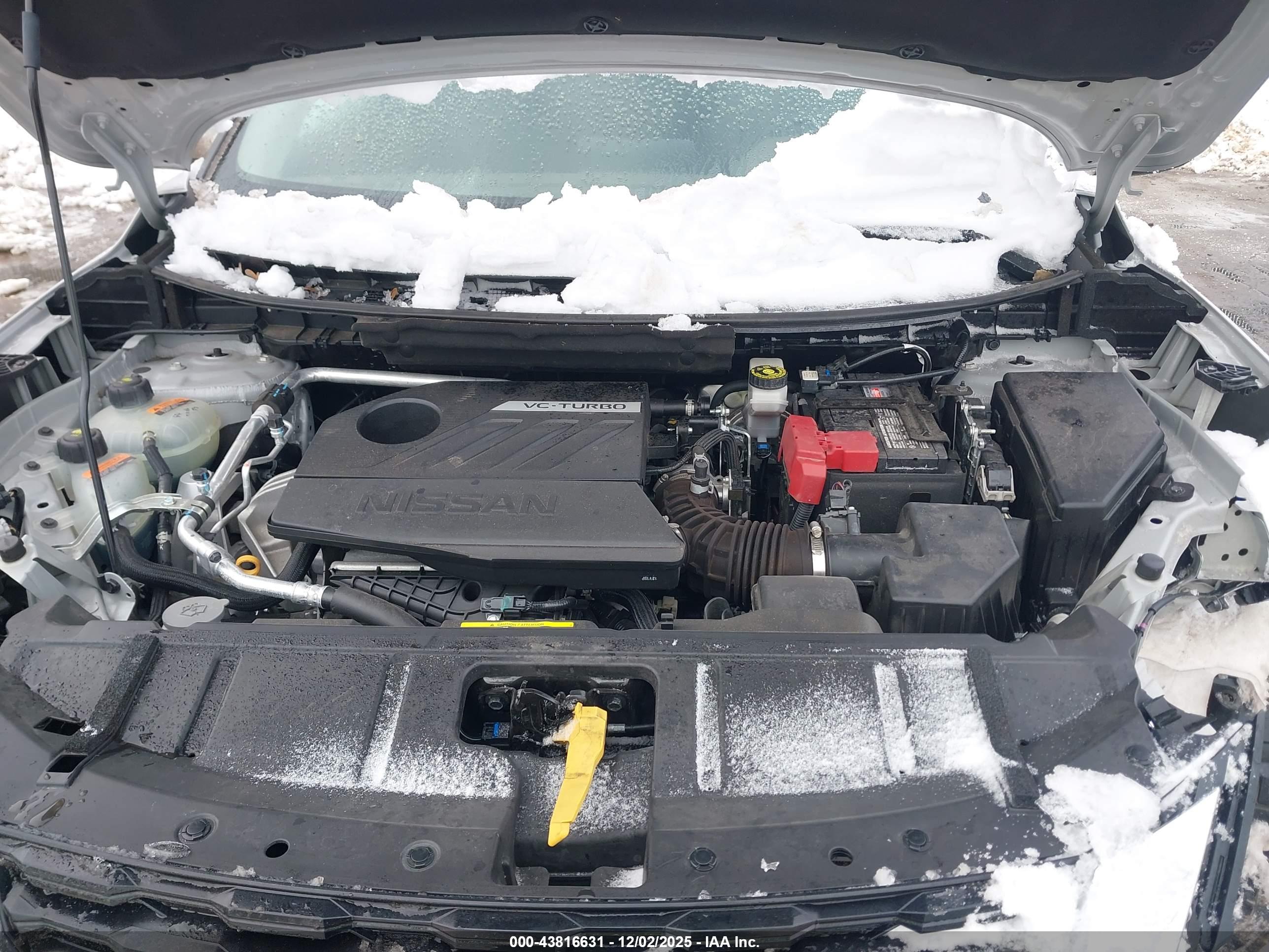 NISSAN ROGUE image 10