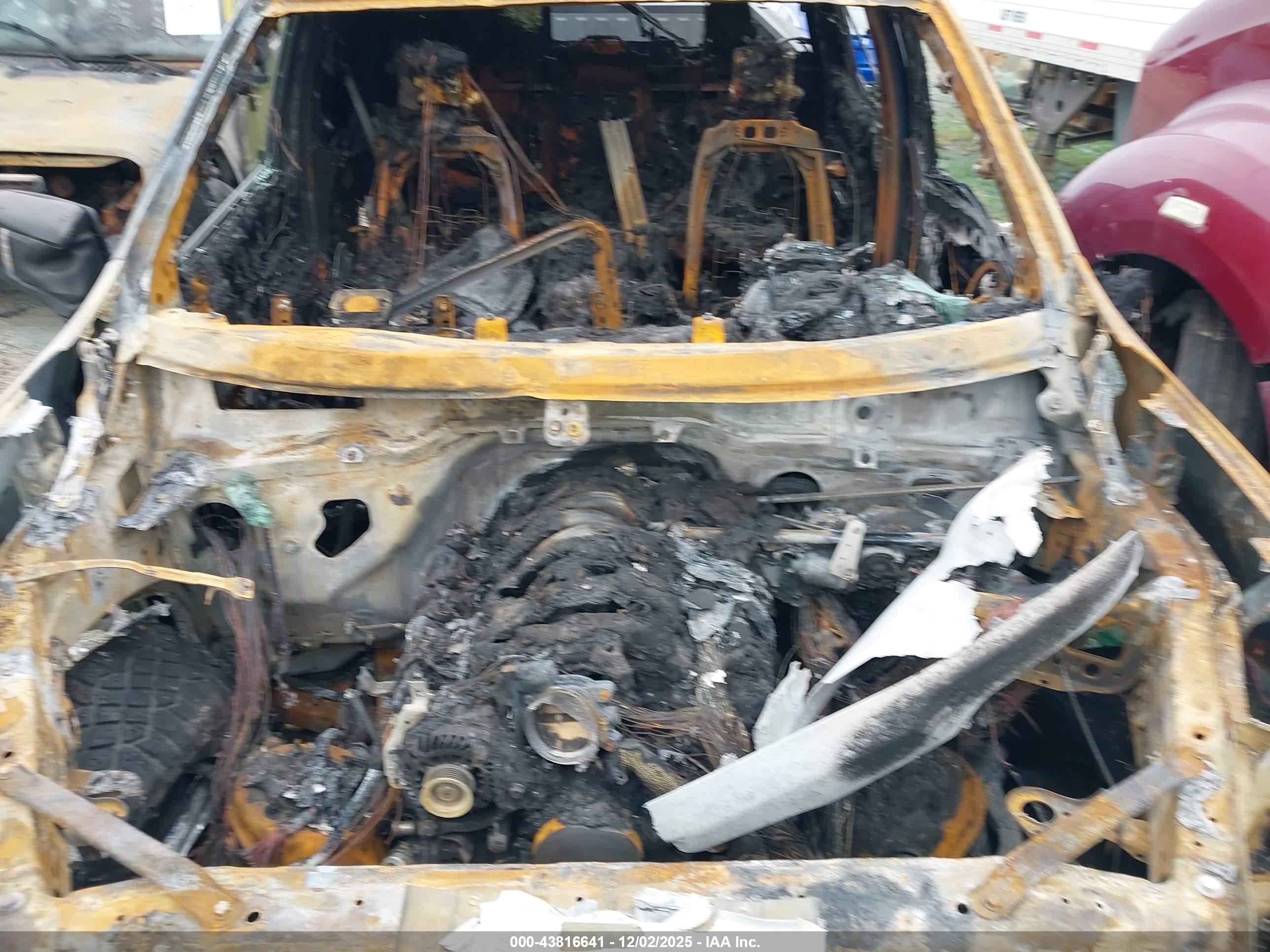 CHEVROLET SILVERADO image 10
