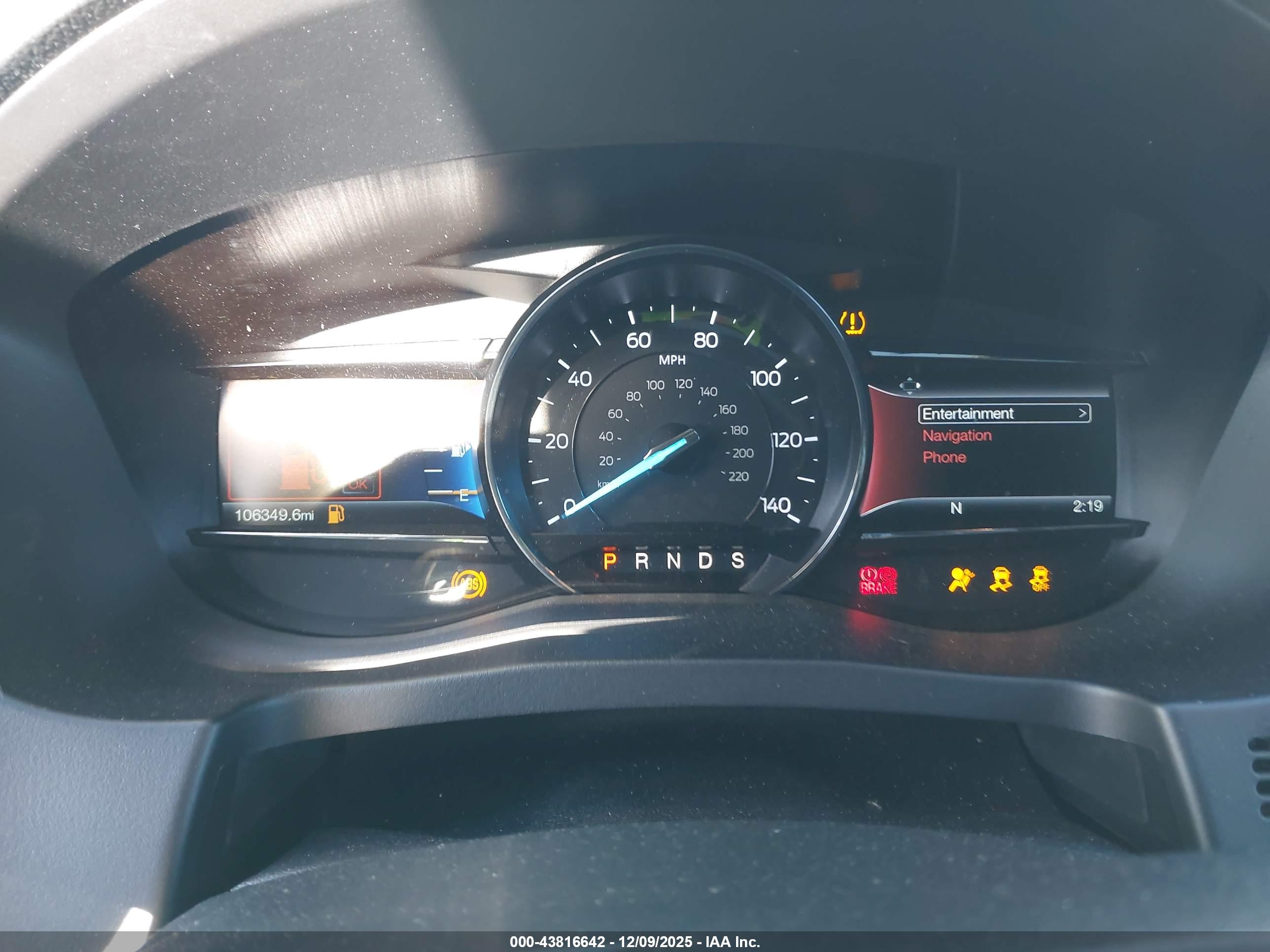 FORD EXPLORER image 7