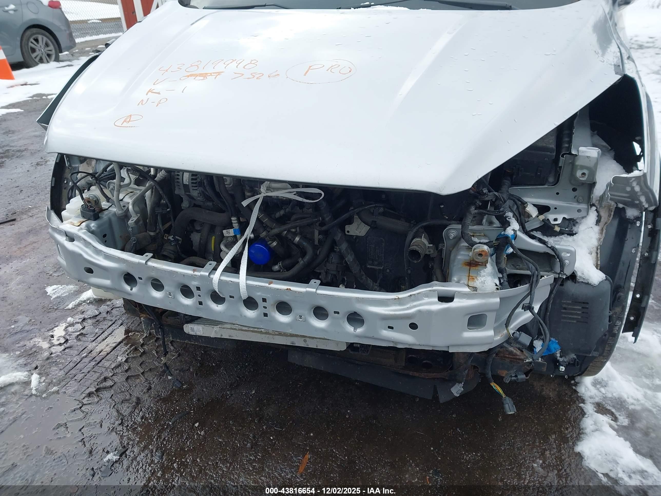 FORD ESCAPE image 6
