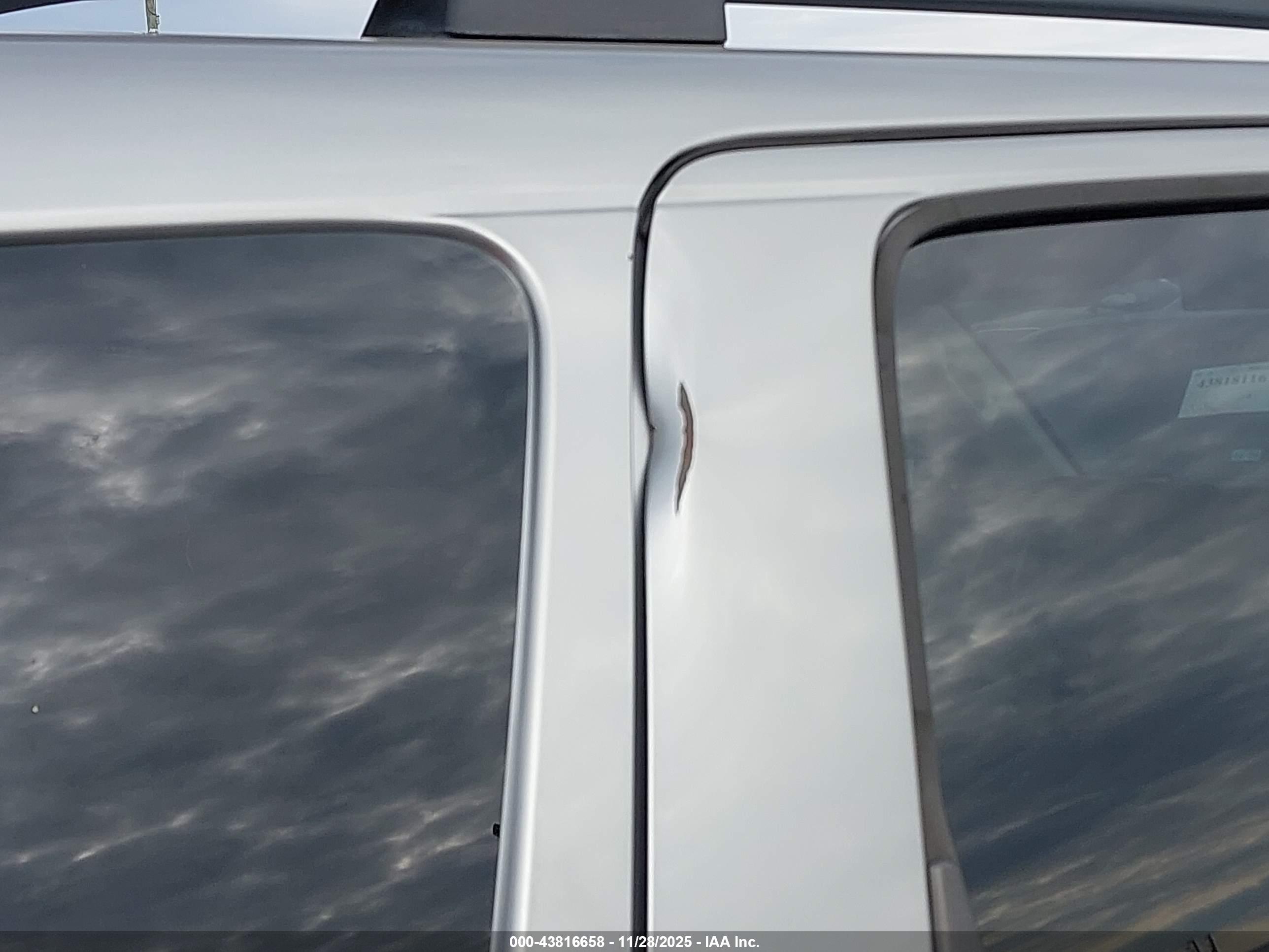 TOYOTA SEQUOIA image 6