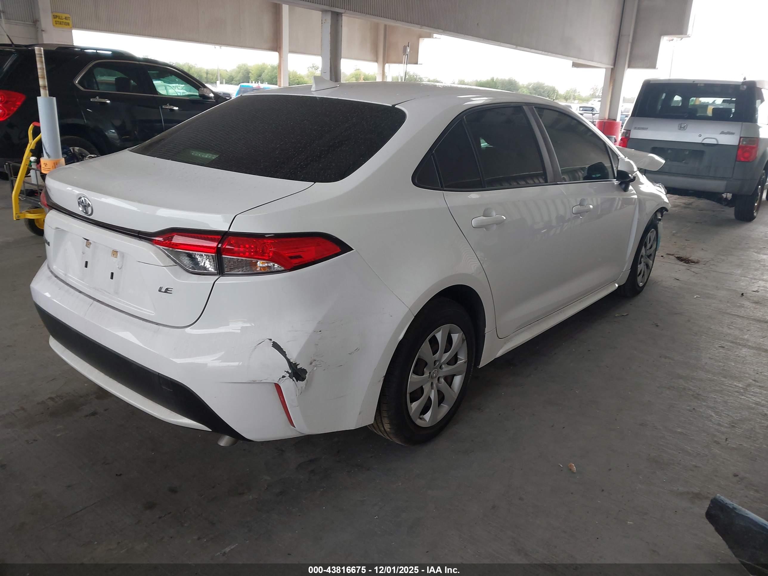 TOYOTA COROLLA image 4