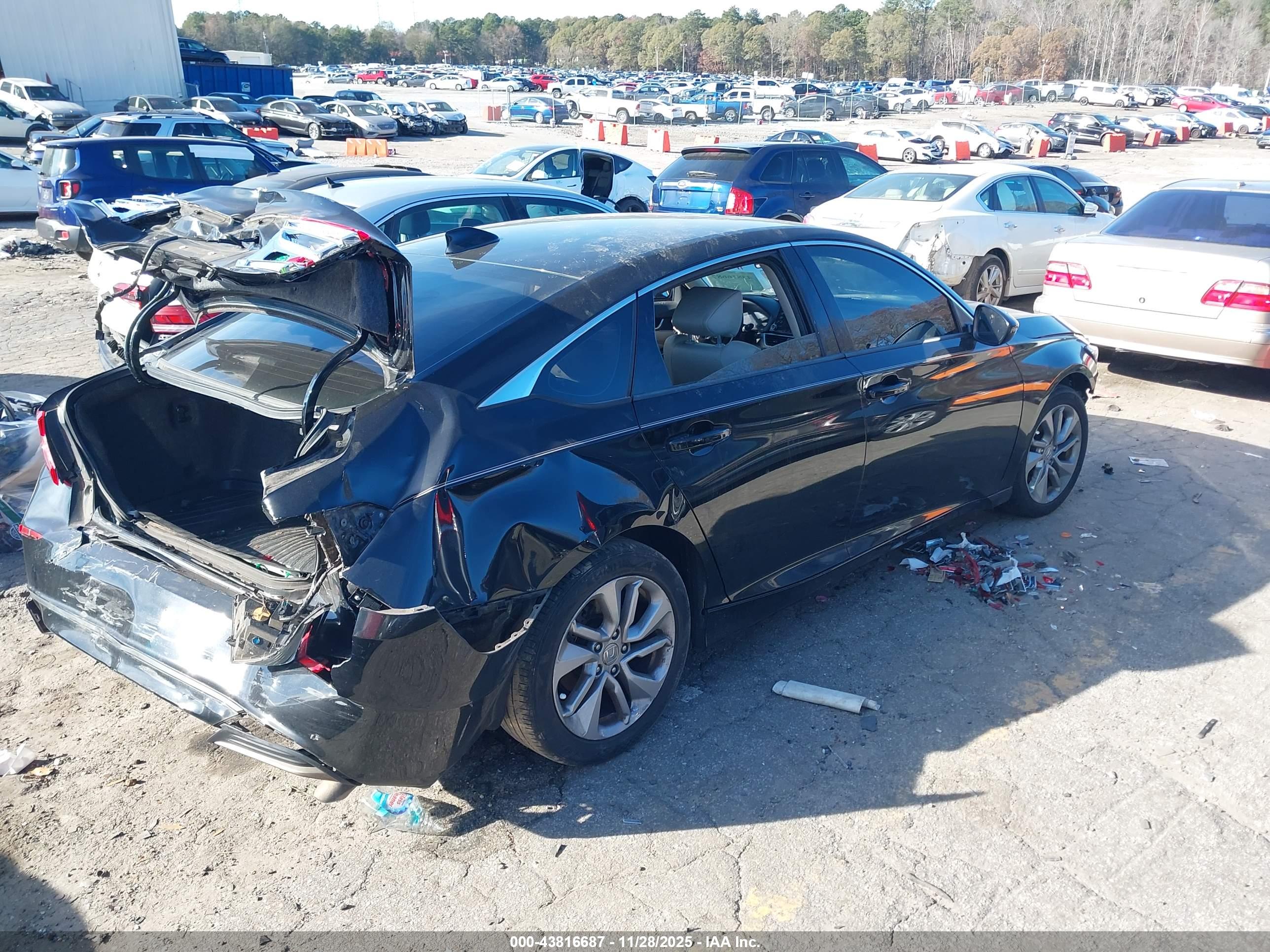 HONDA ACCORD image 4