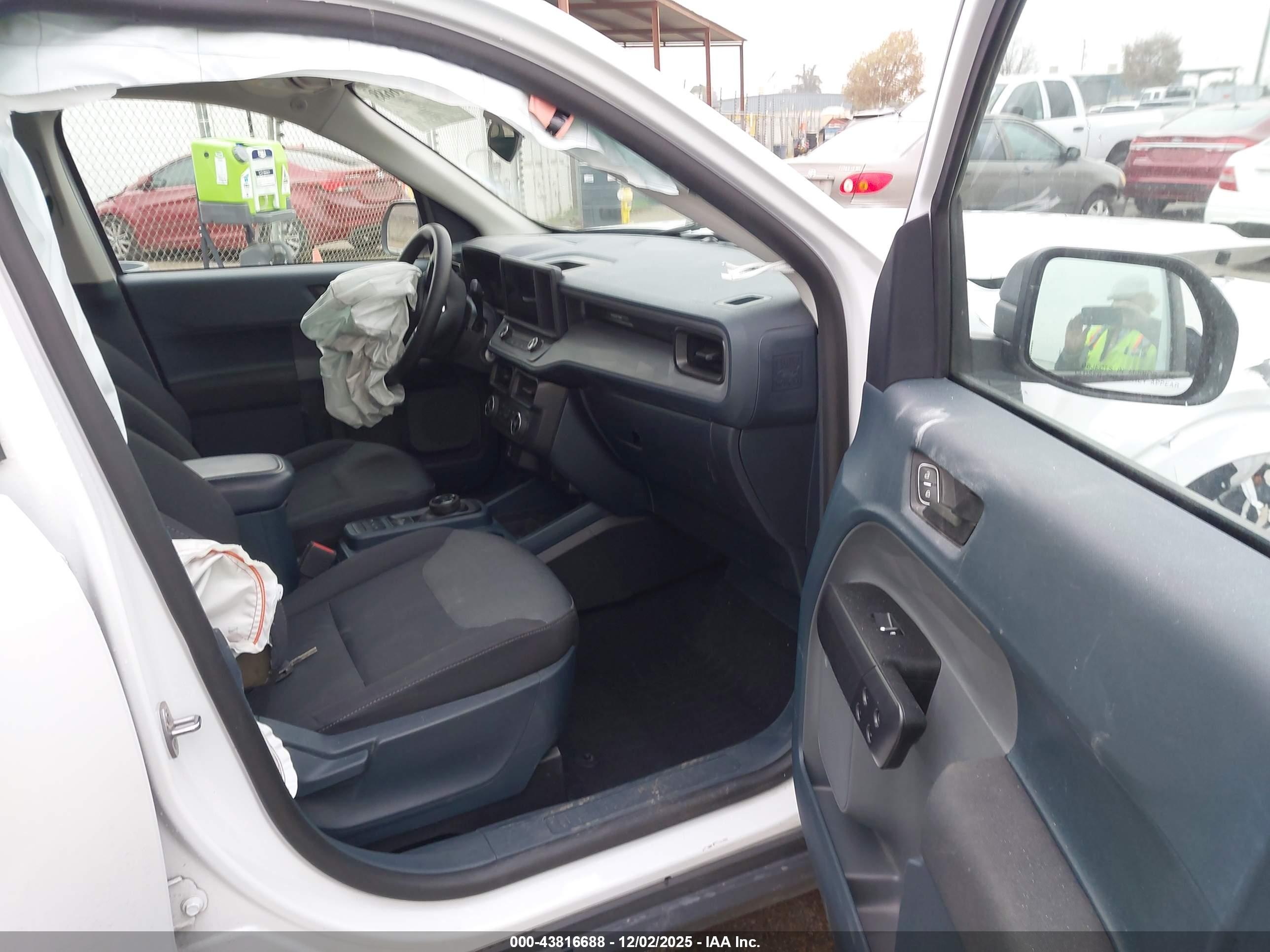 FORD MAVERICK image 5