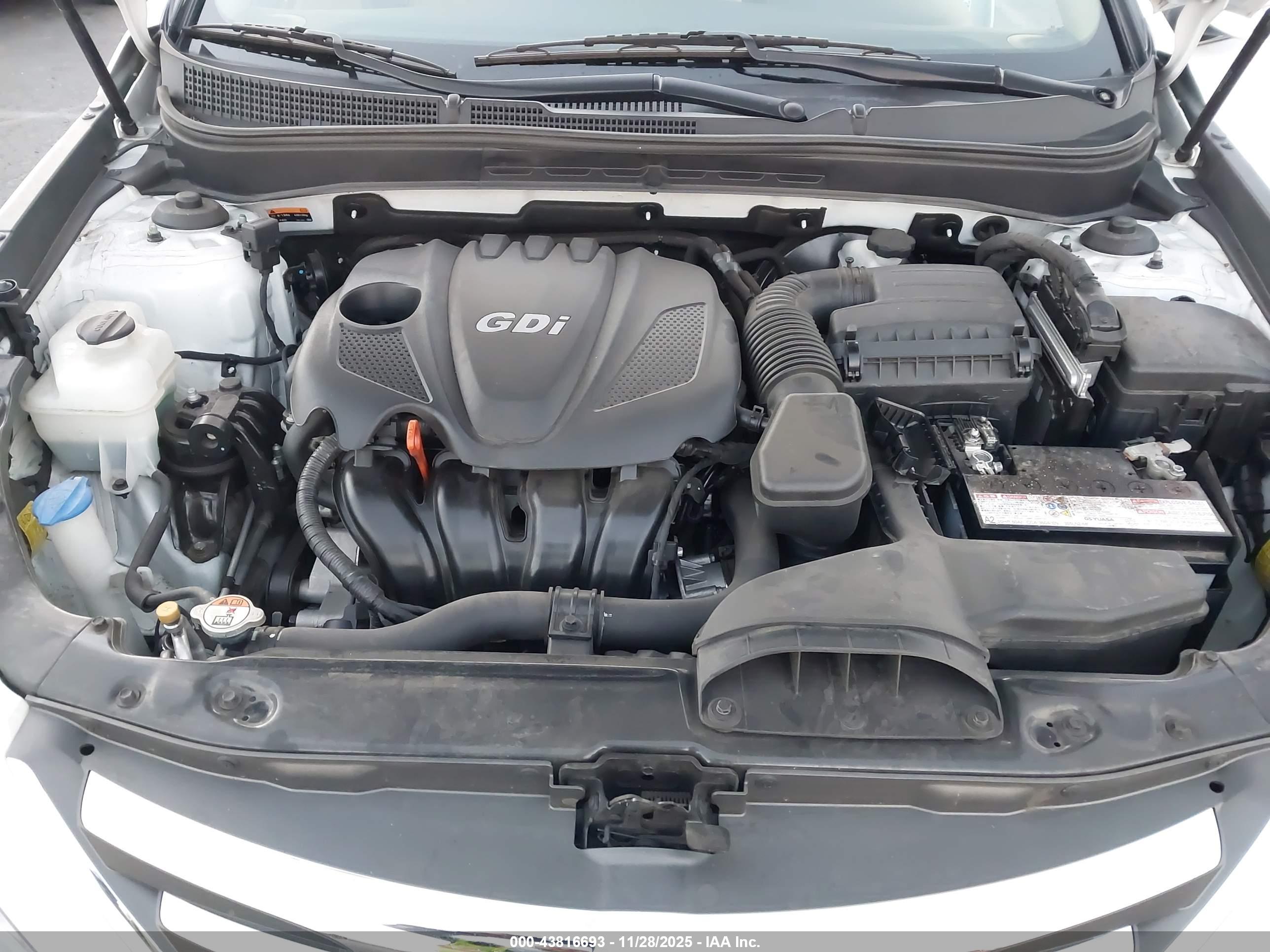 HYUNDAI SONATA image 10