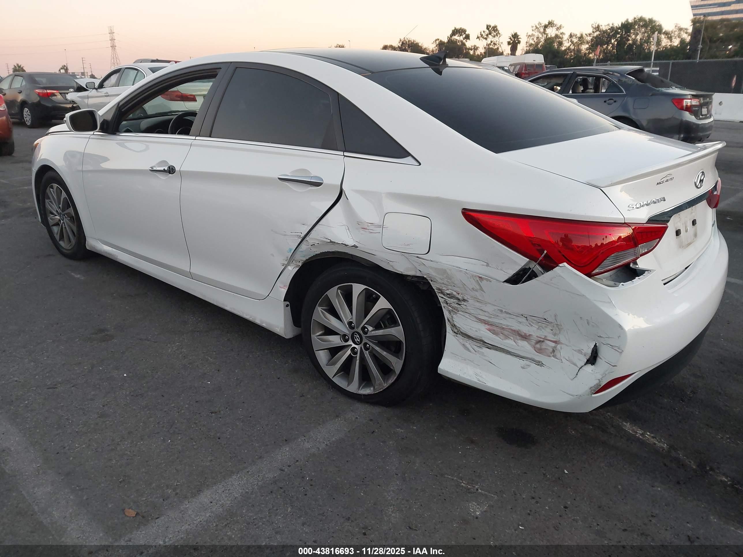 HYUNDAI SONATA image 3