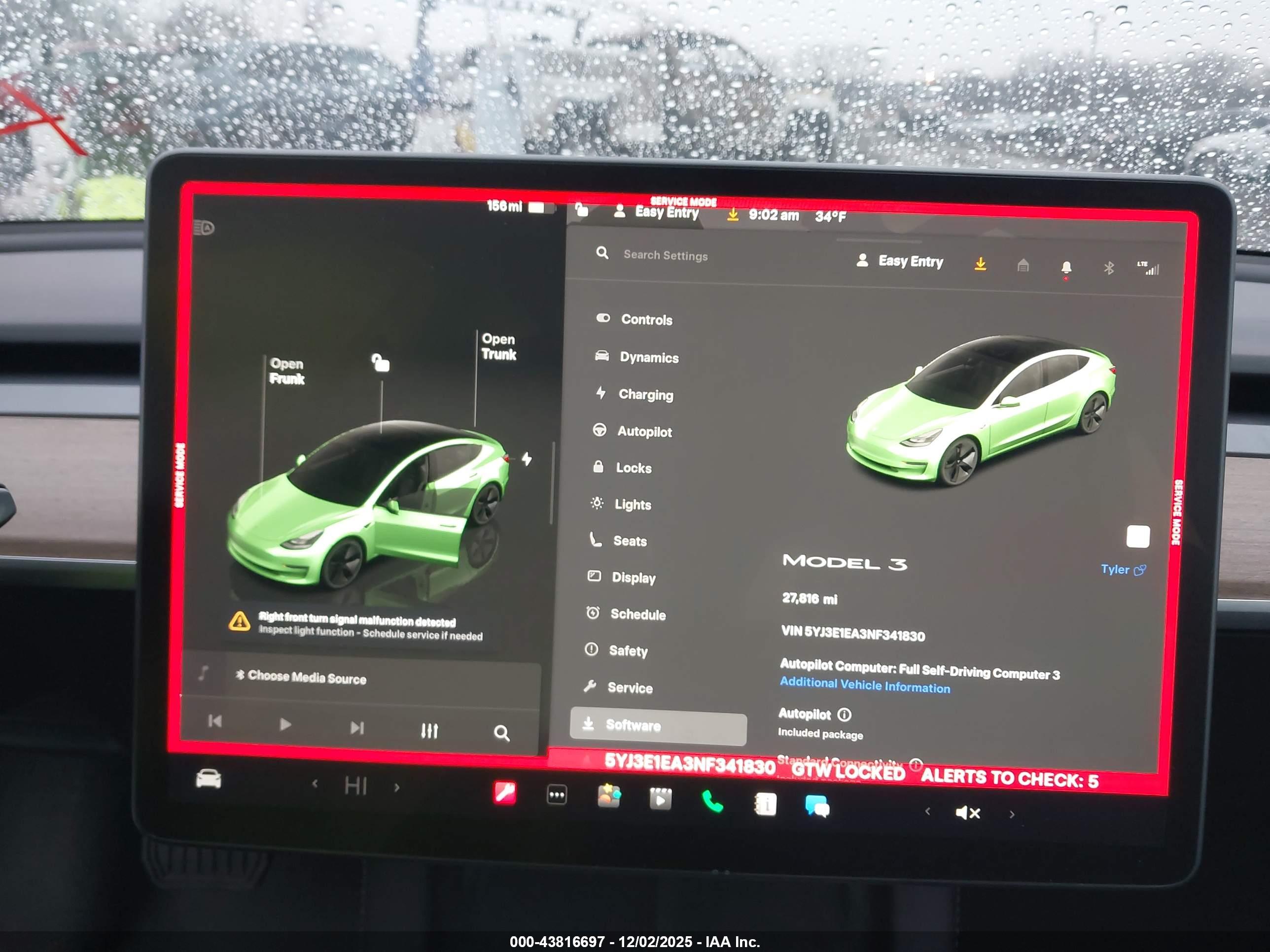TESLA MODEL image 7