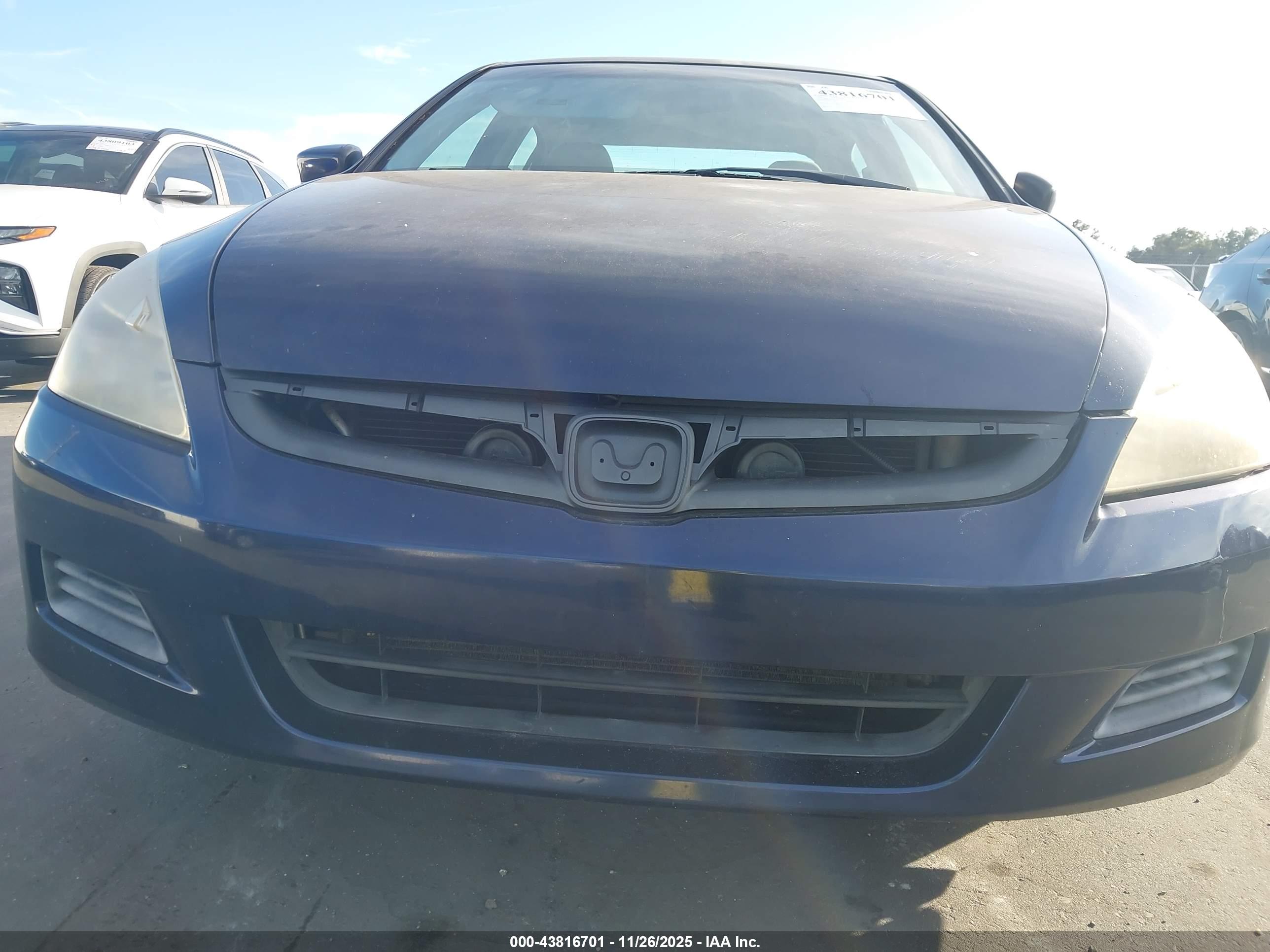 HONDA ACCORD image 6