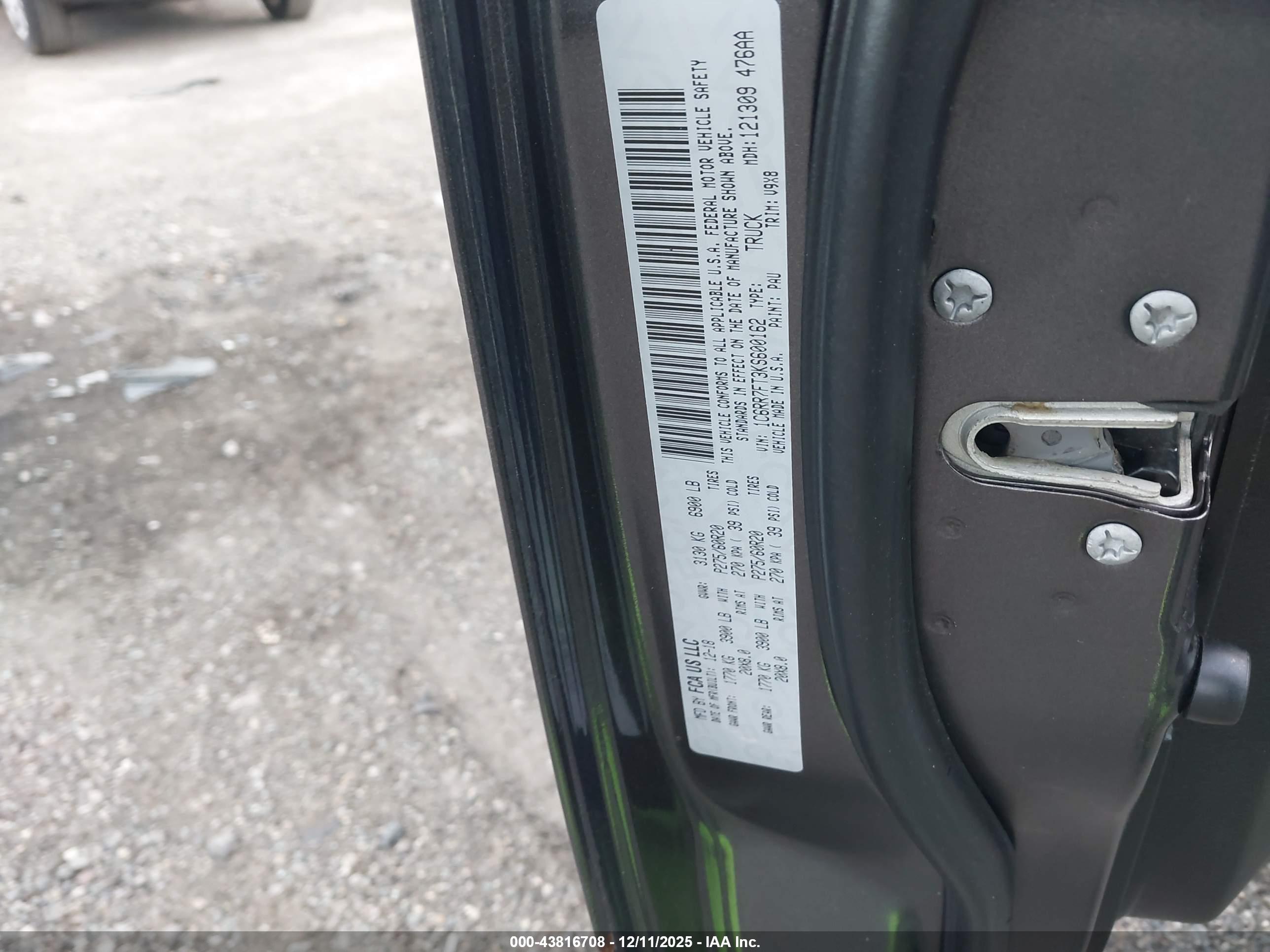 RAM 1500 image 9