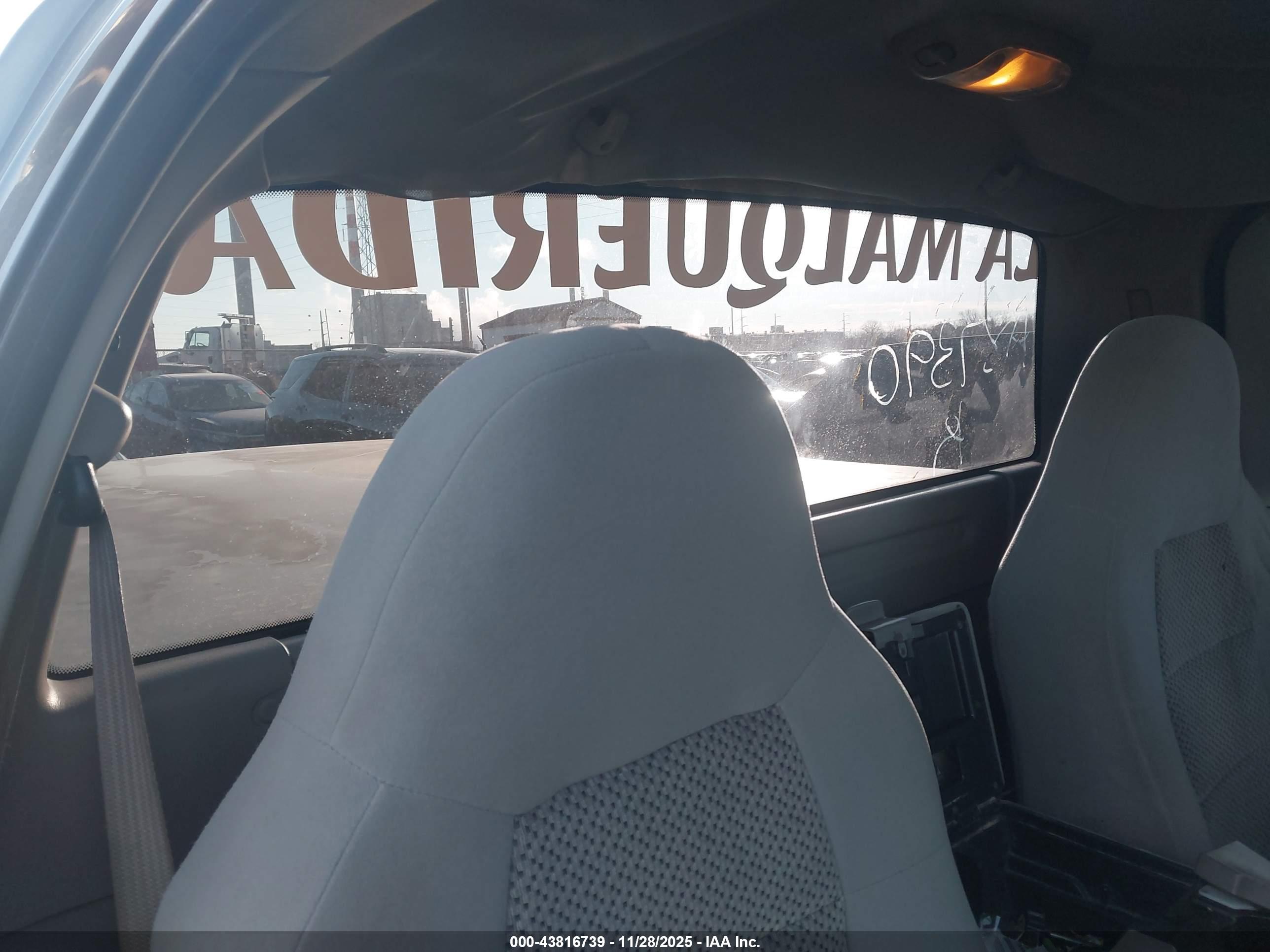 FORD F-150 image 8