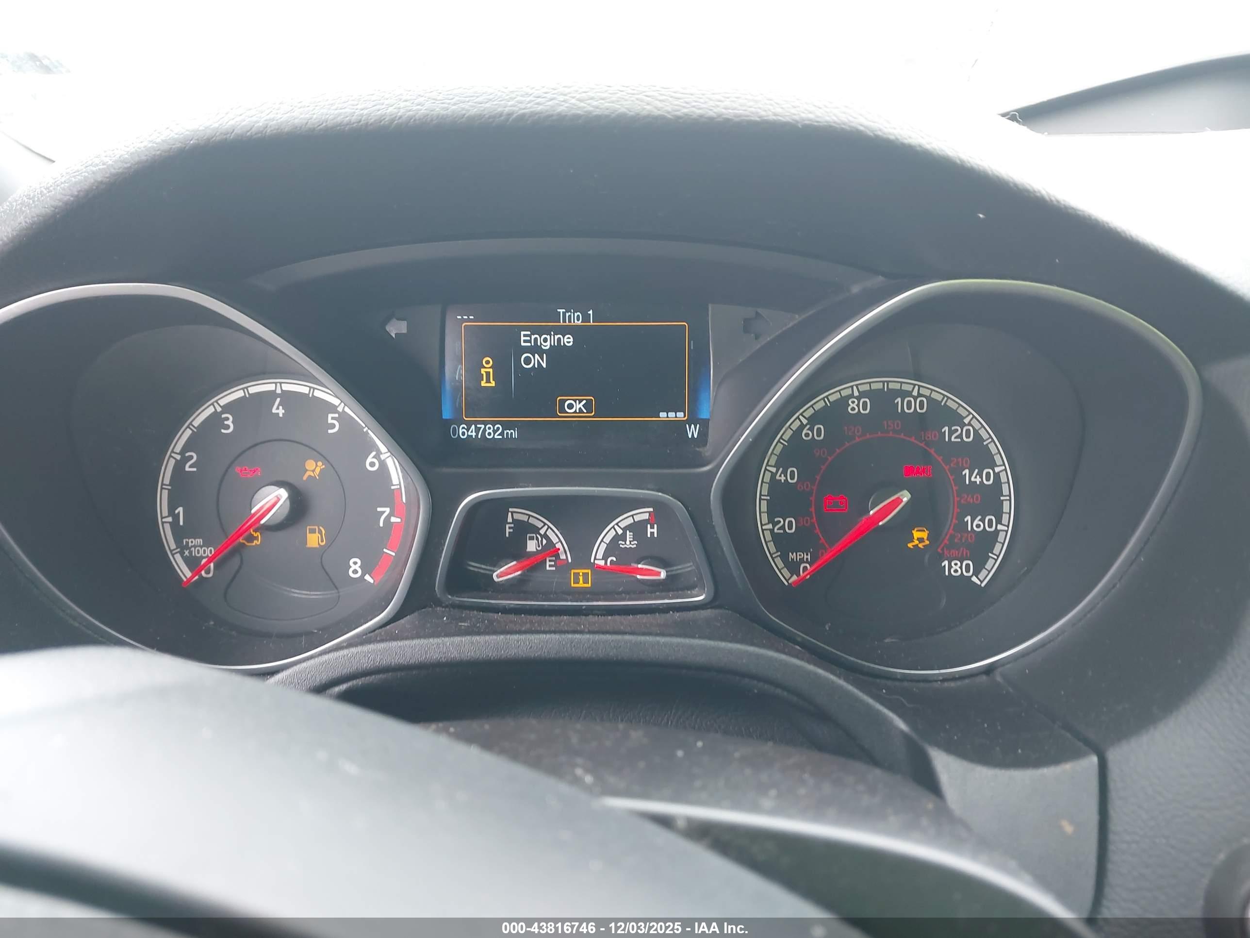FORD FOCUS image 7