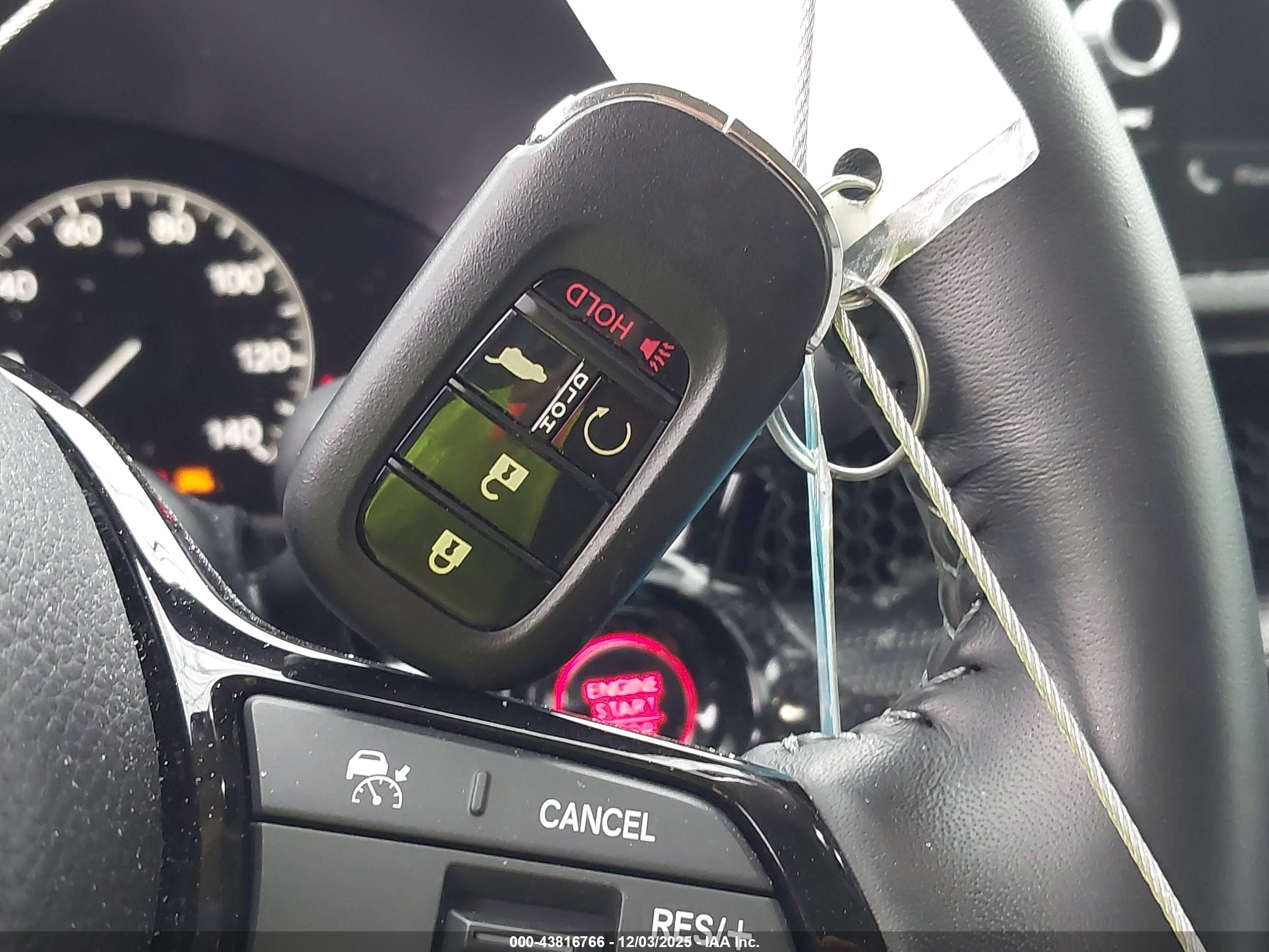 HONDA CR-V image 11
