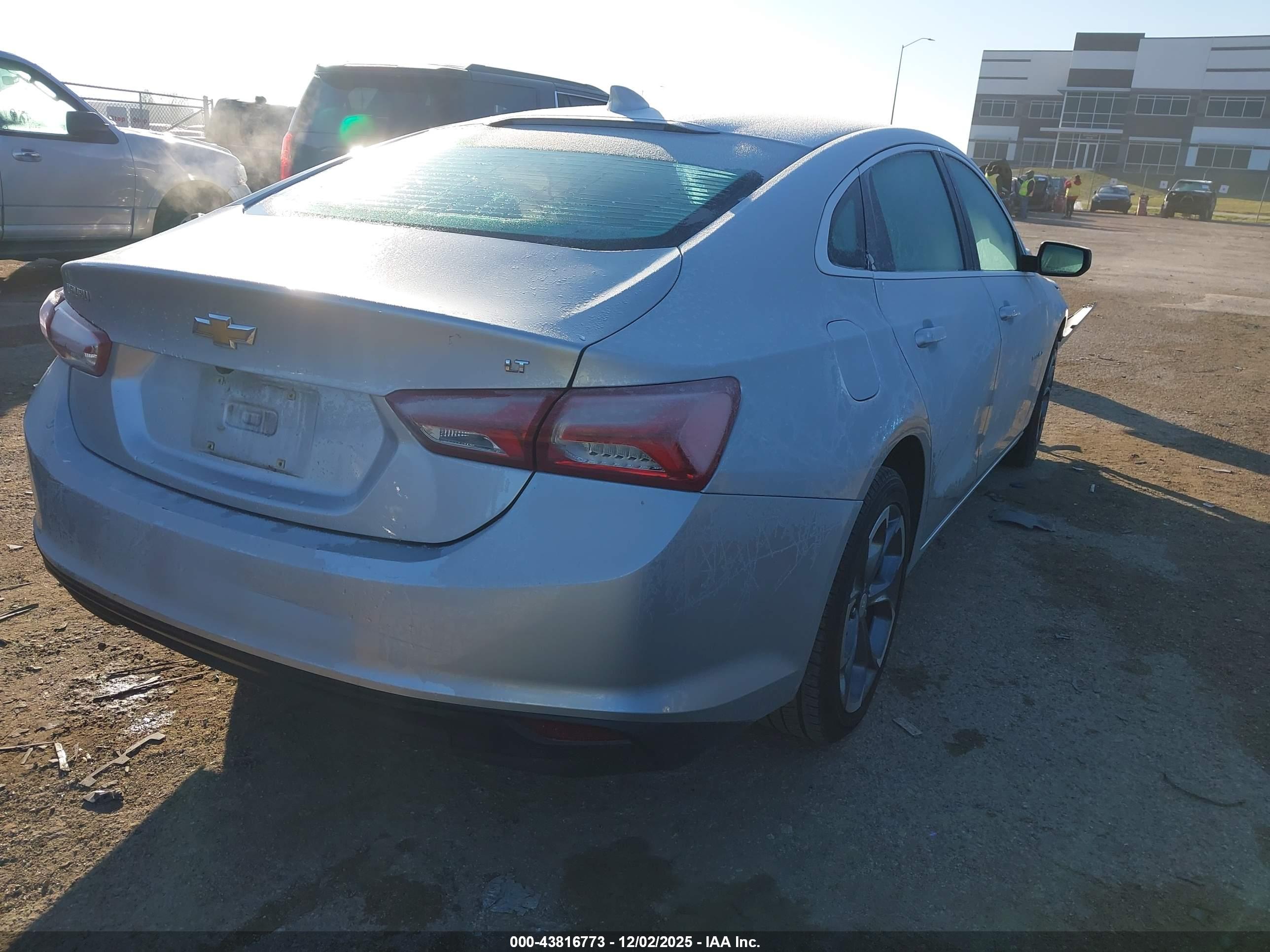 CHEVROLET MALIBU image 4