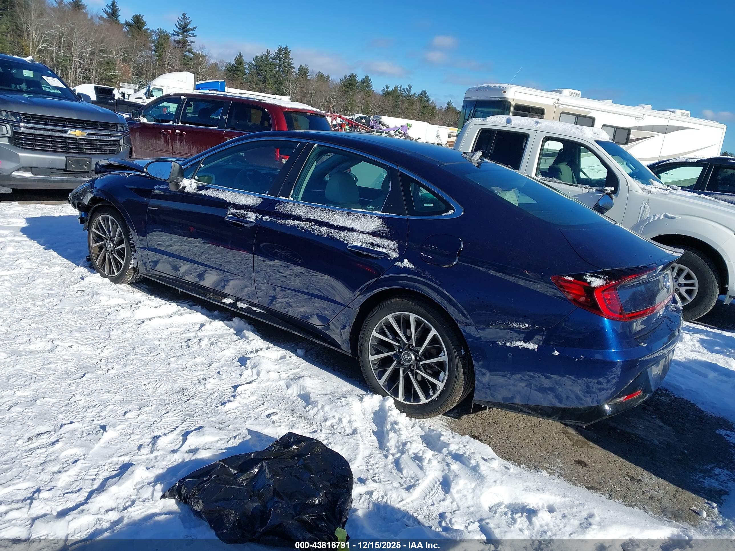 HYUNDAI SONATA image 3