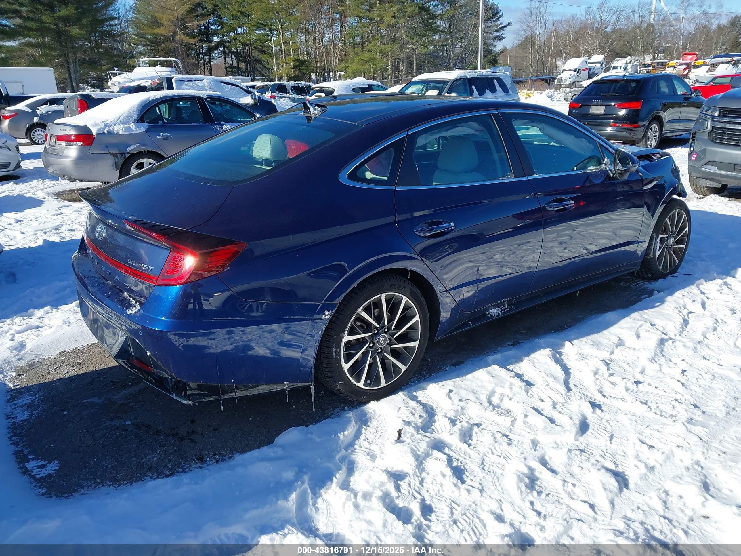 HYUNDAI SONATA image 4