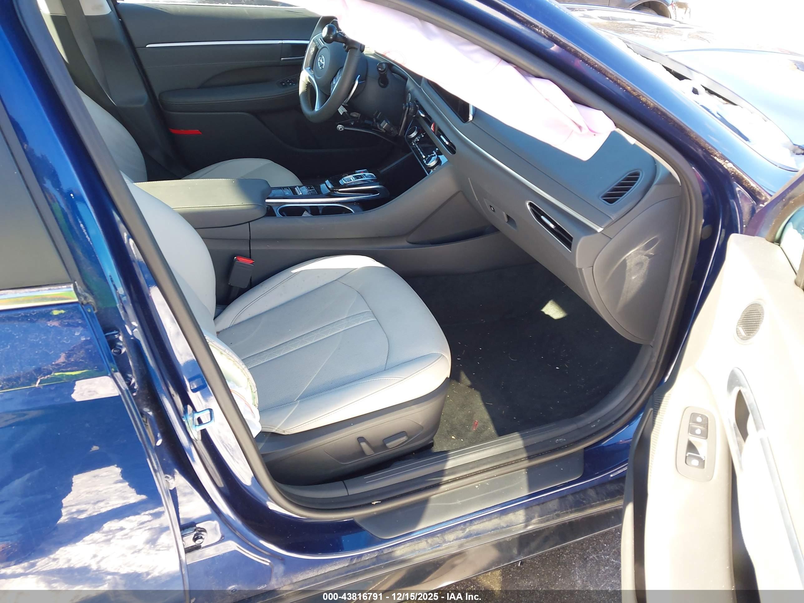 HYUNDAI SONATA image 5