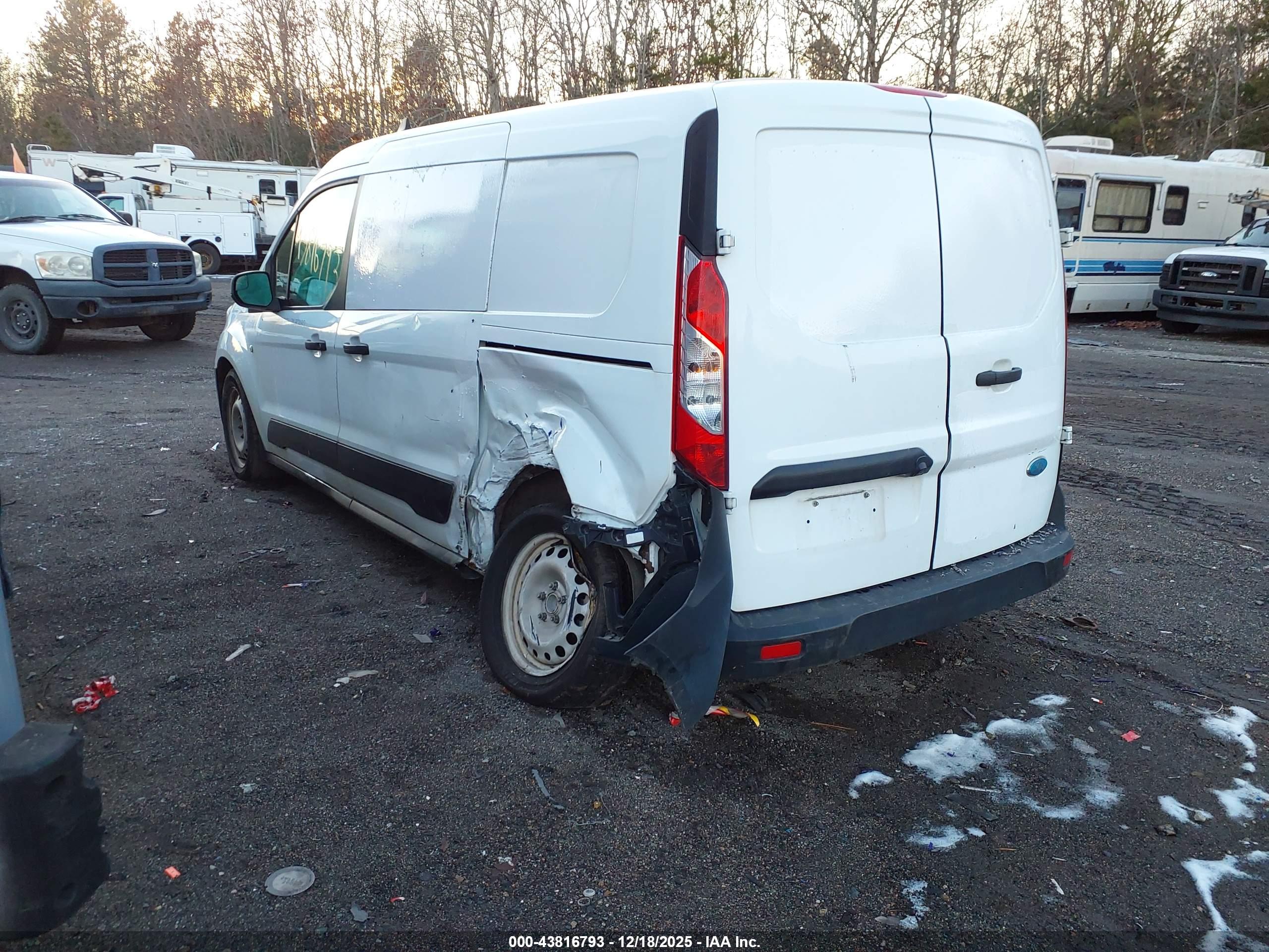 FORD TRANSIT image 3