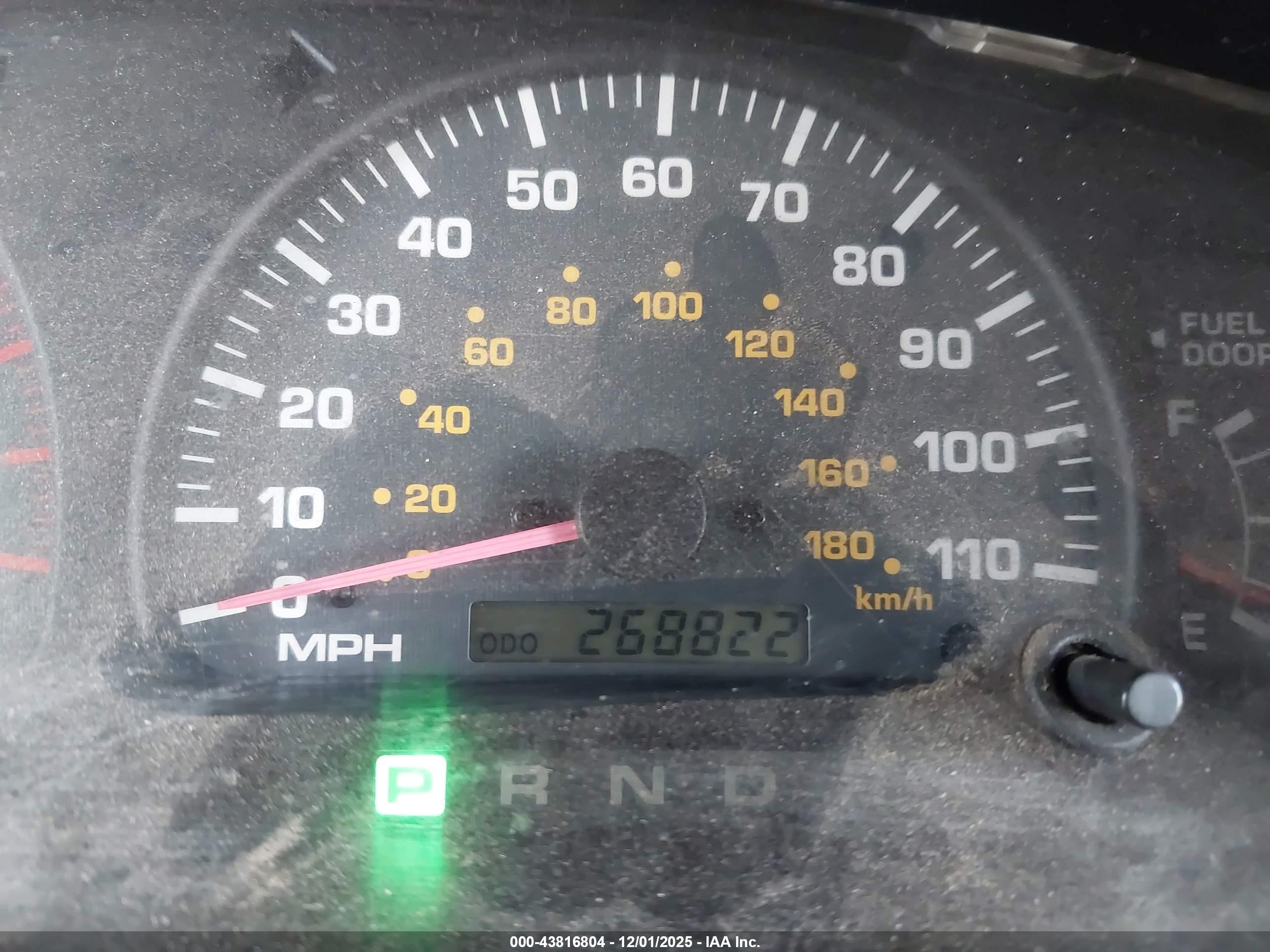 TOYOTA 4RUNNER image 7