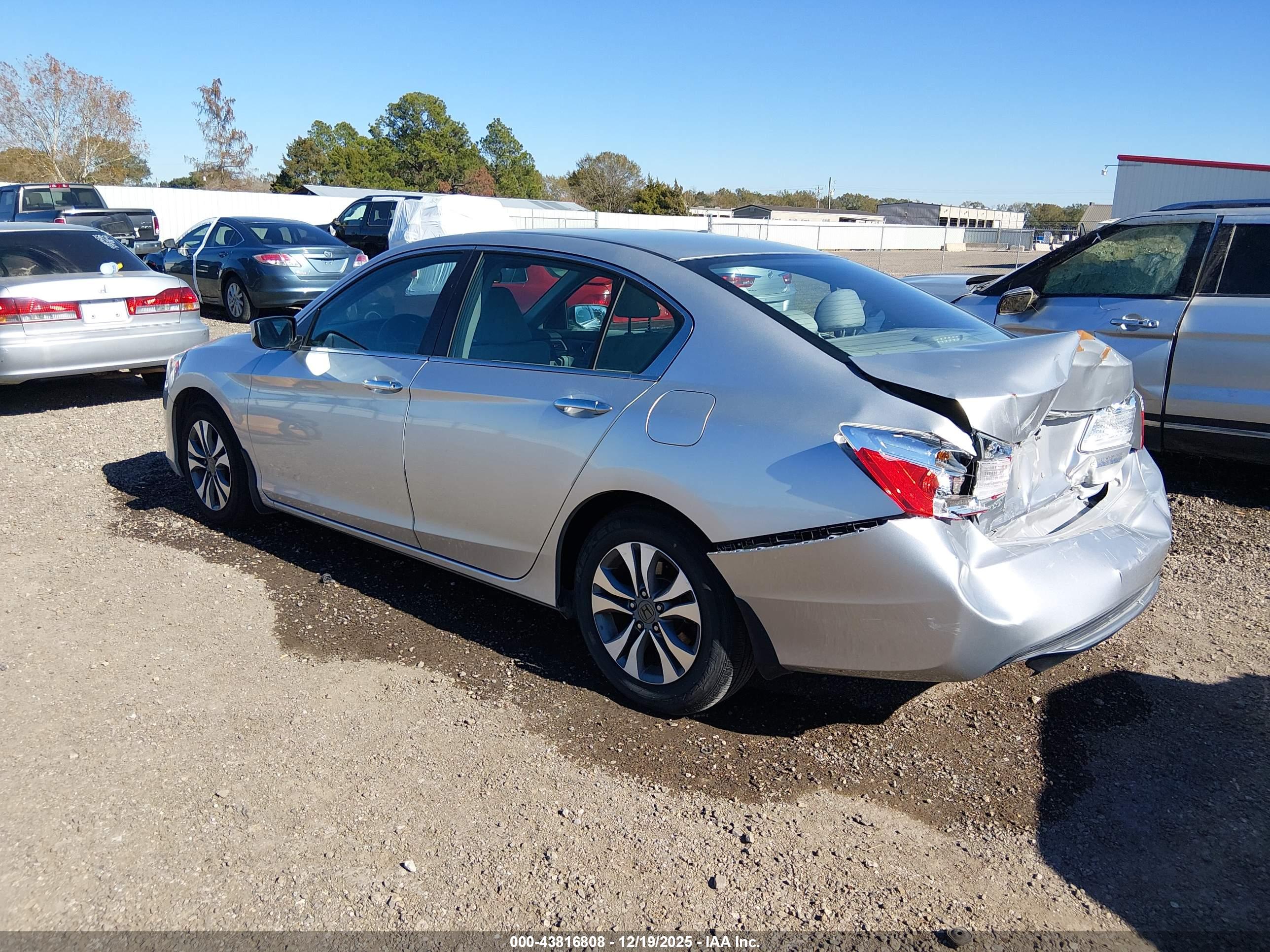 HONDA ACCORD image 3